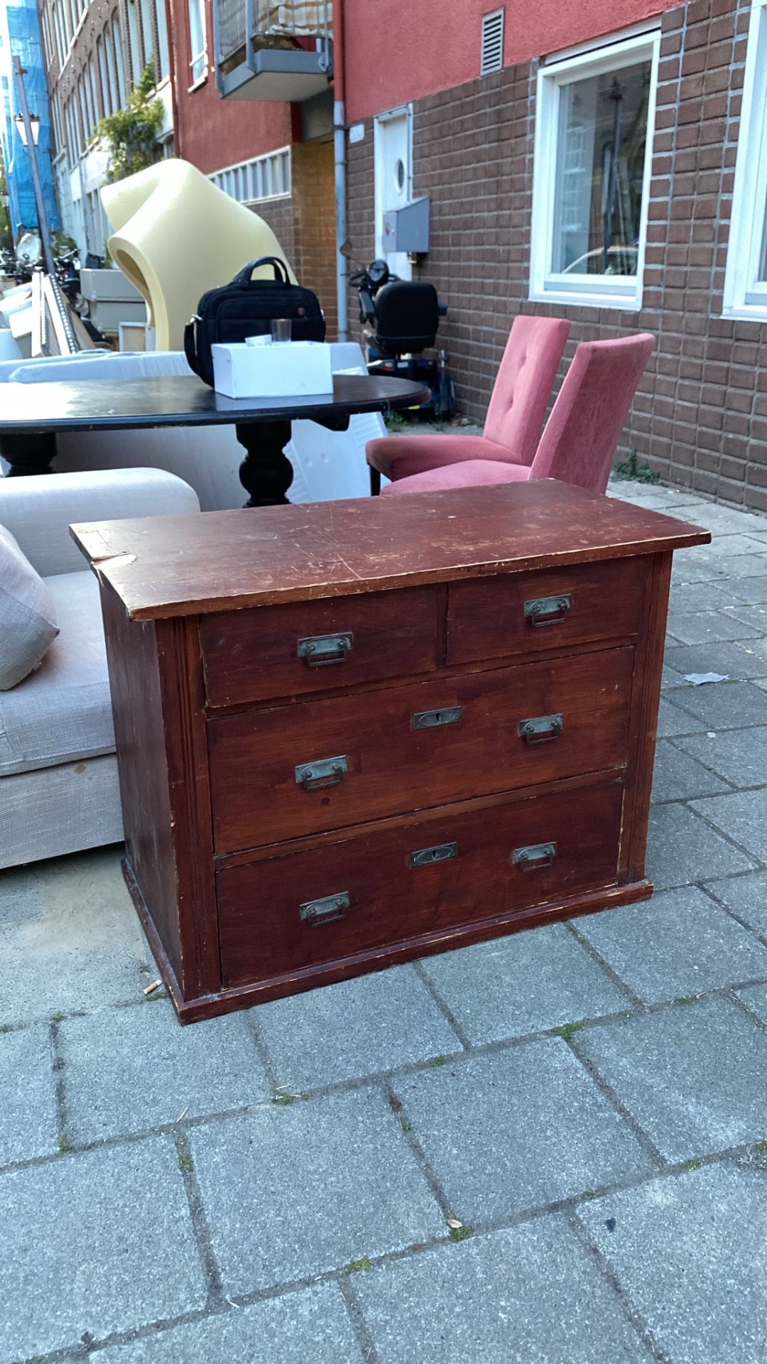 Item found on Eerste Nassaustraat 2, Amsterdam photo 2
