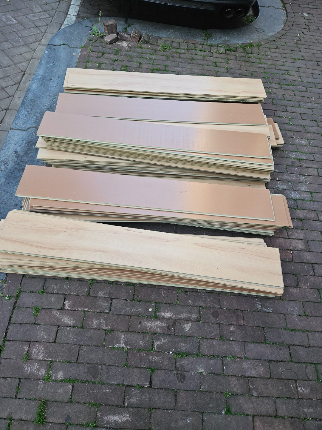 Floor, very good condition
