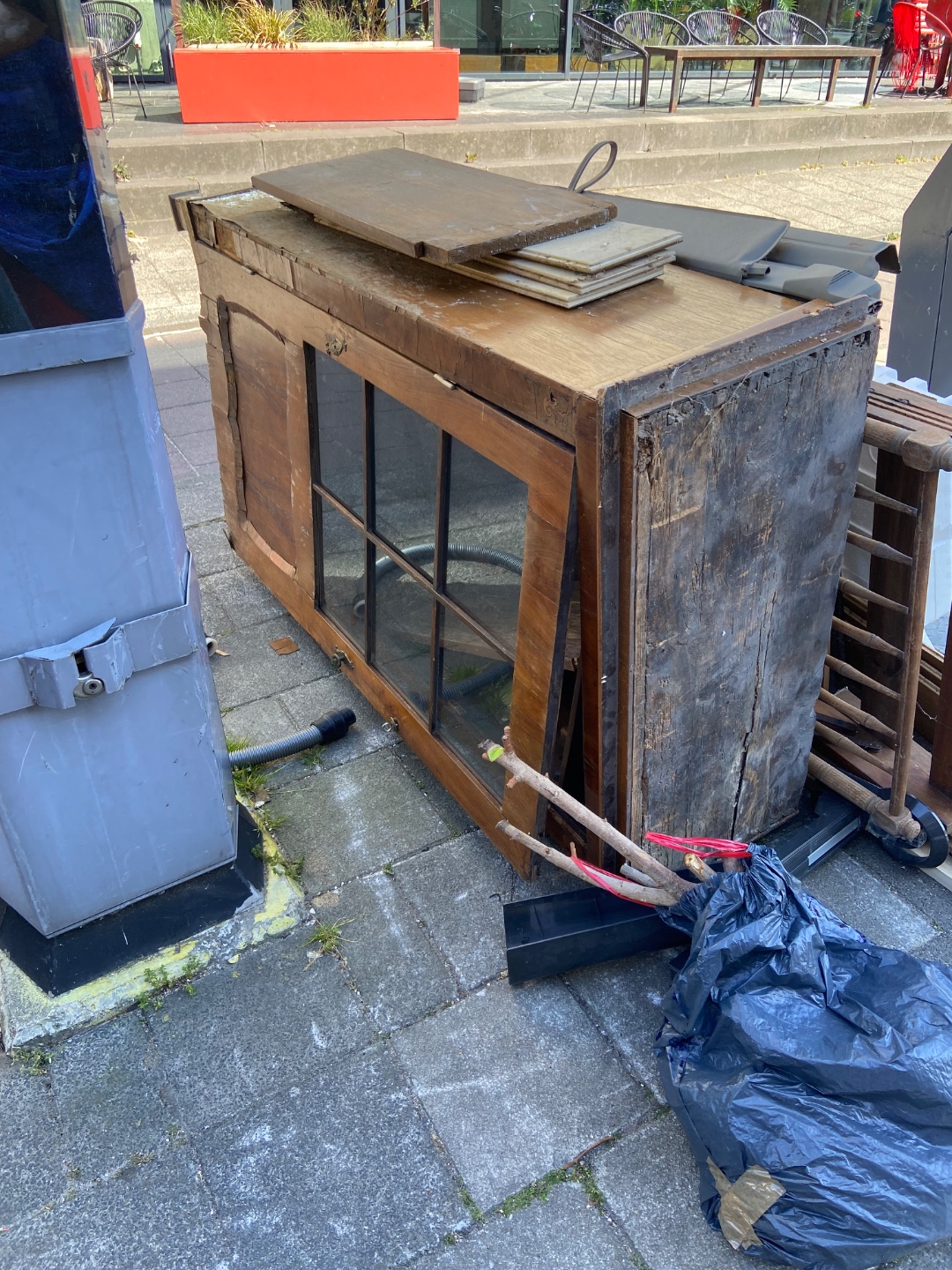 Item found on Gijsbrecht Van Aemstelstraat 32, Amsterdam photo 2