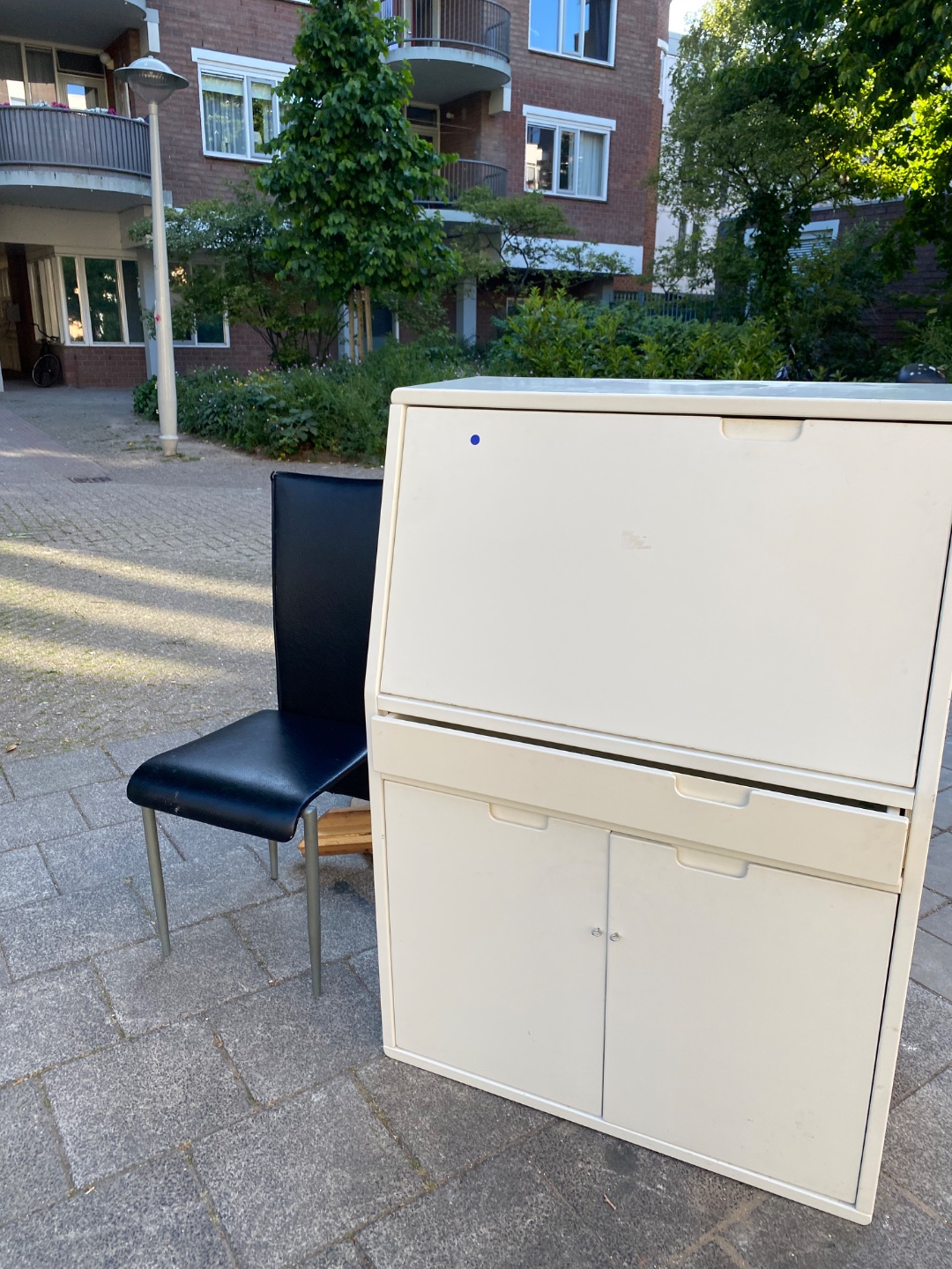 Mooi glazen meubel, secretaire, stoel photo 2