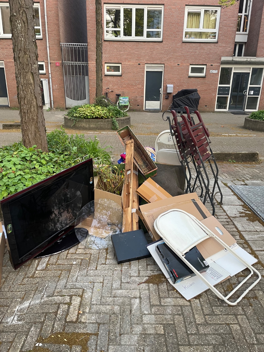 Item found on Mary Zeldenruststraat 60, Amsterdam photo 2