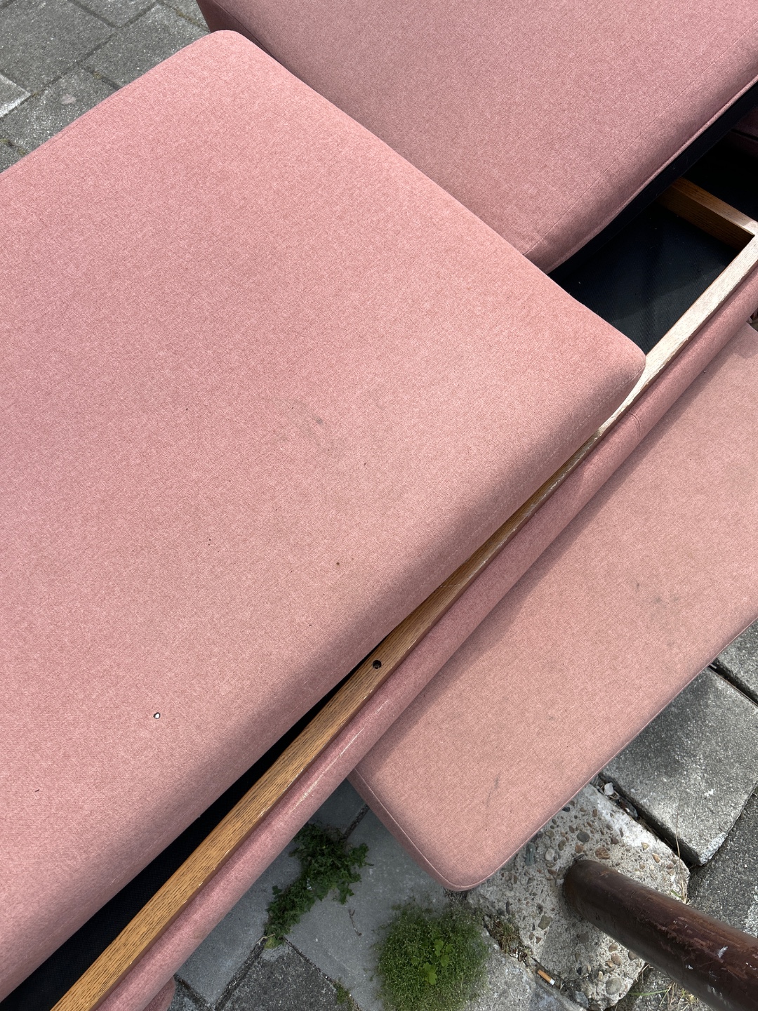 Pink-ish mid century couch photo 2