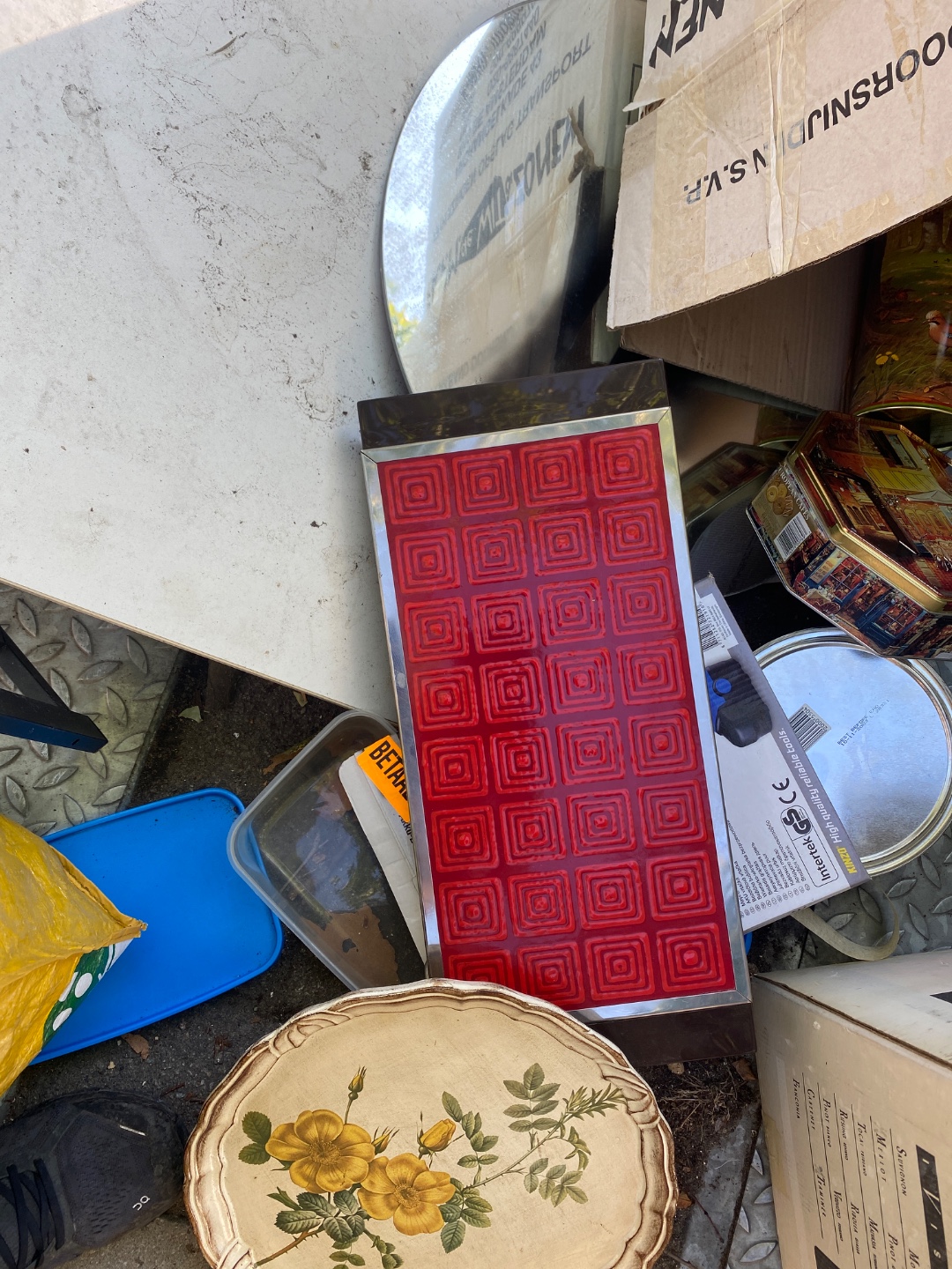 Tupperware and vintage photo 3