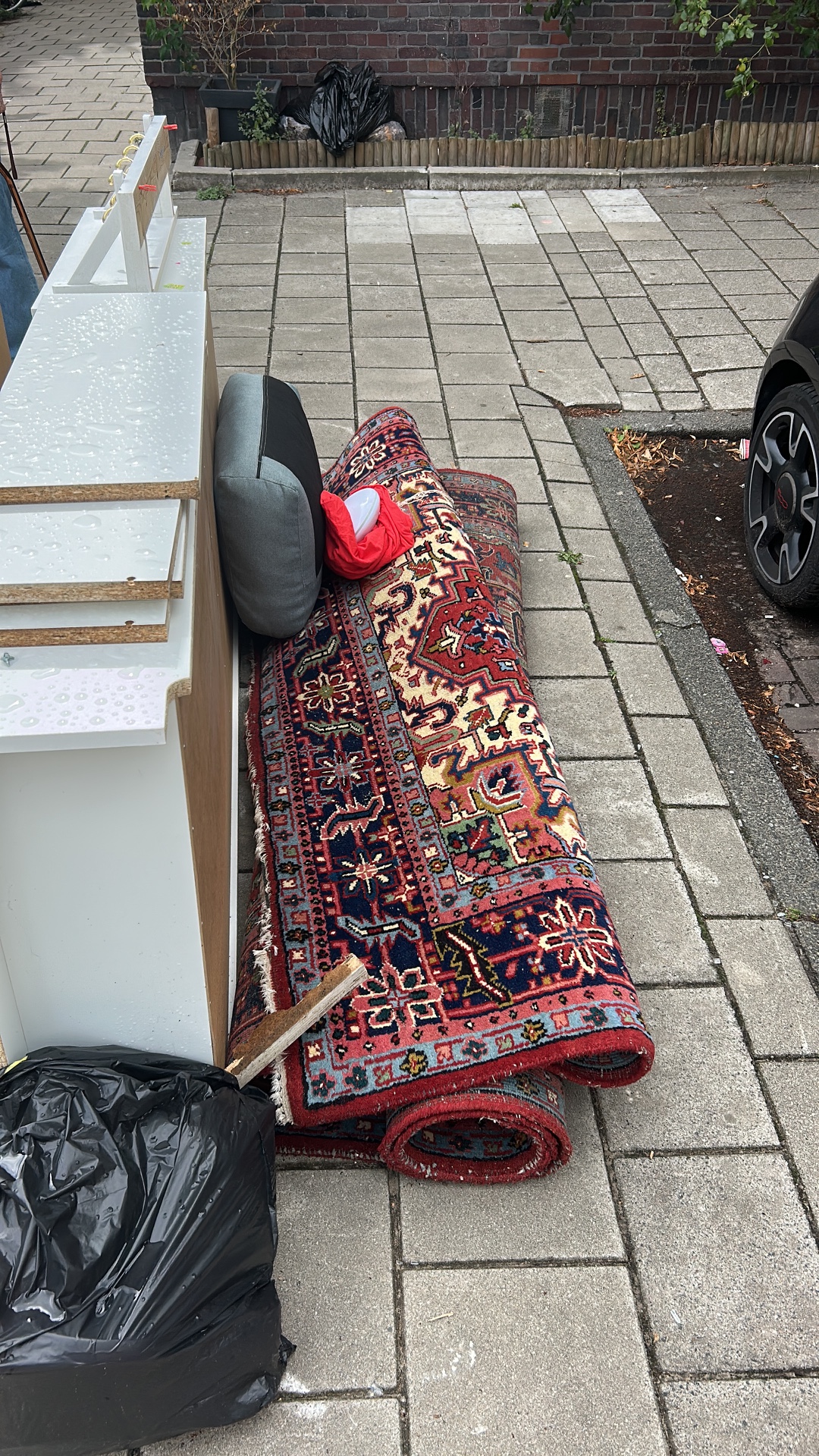 Item found on Okeghemstraat 24, Amsterdam photo 3