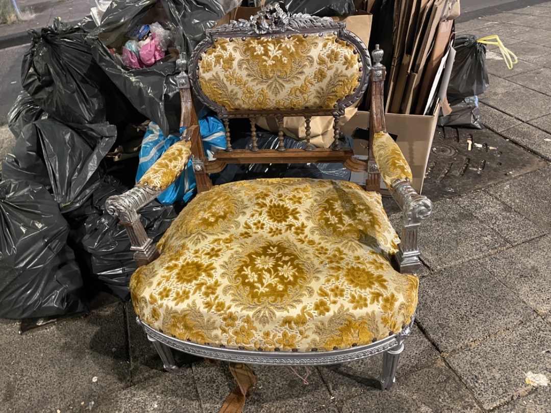 Item found on Jodenbreestraat 94, Amsterdam photo 2