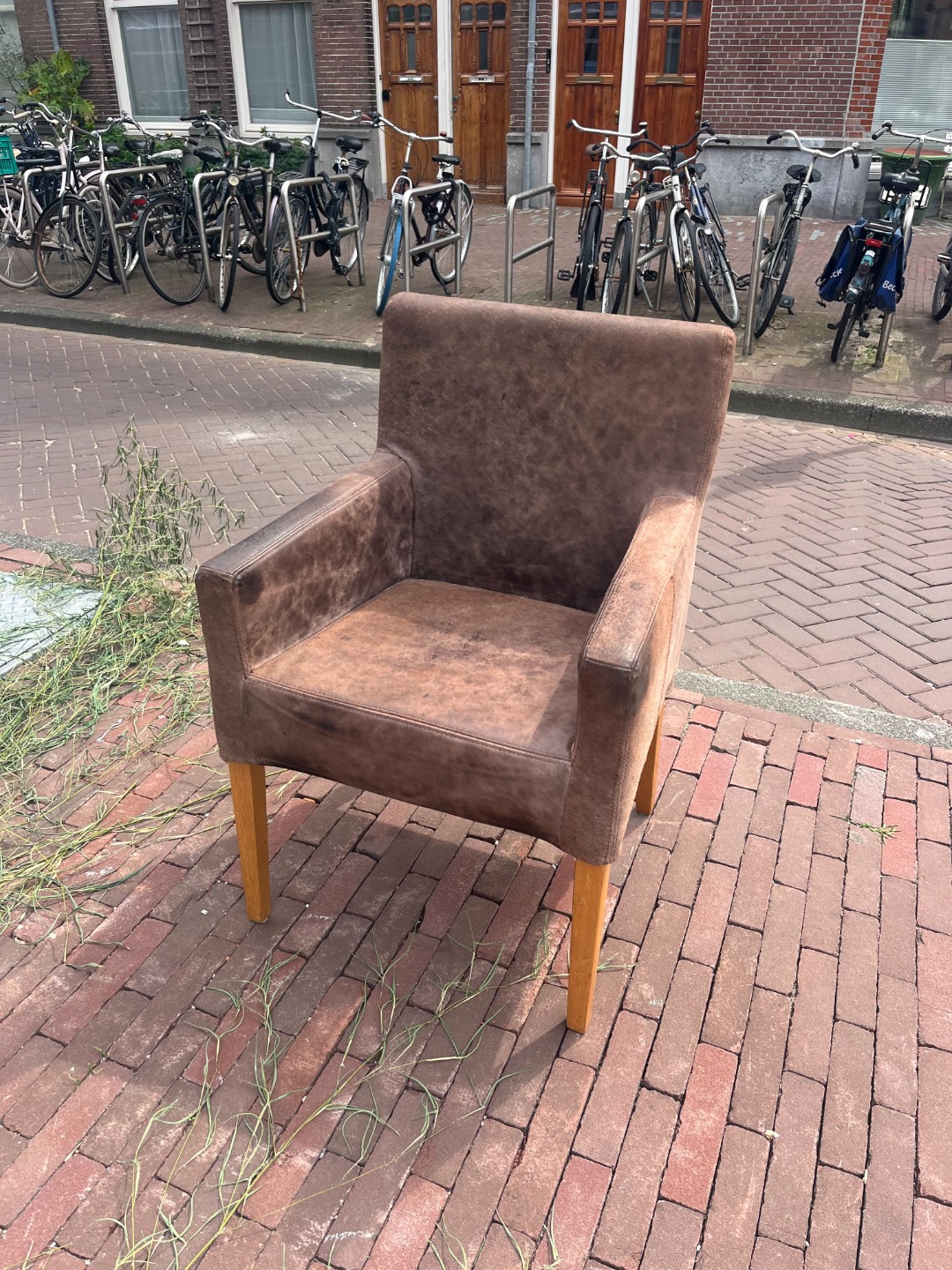 Item found on Staringplein 9, Amsterdam photo 2