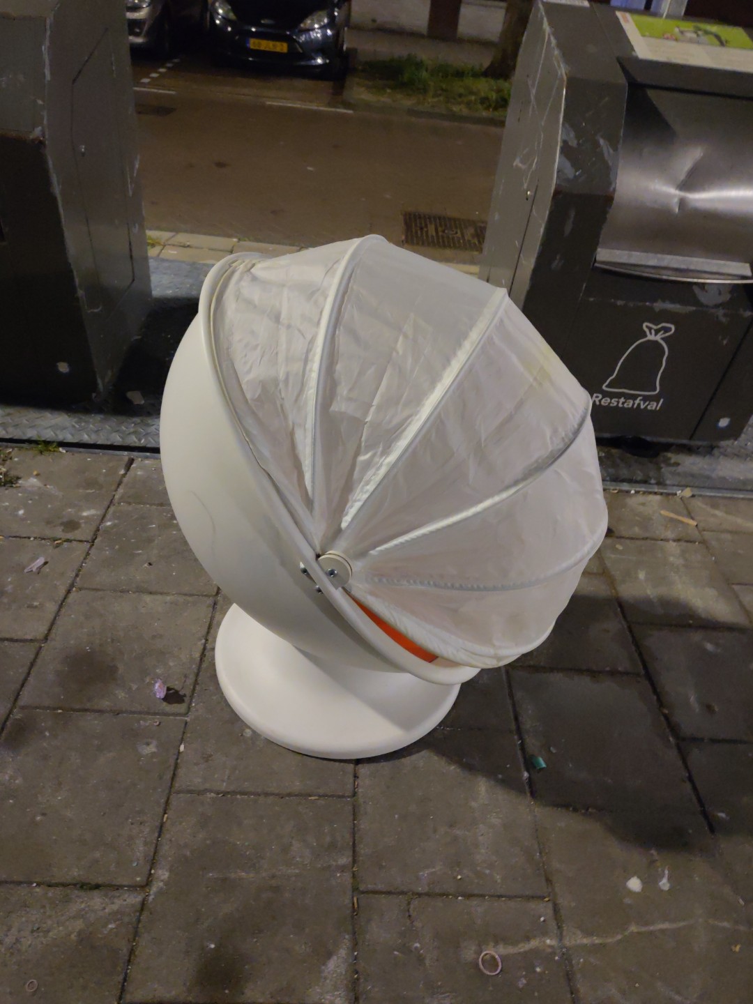 Item found on Albardagracht 102, Amsterdam photo 2