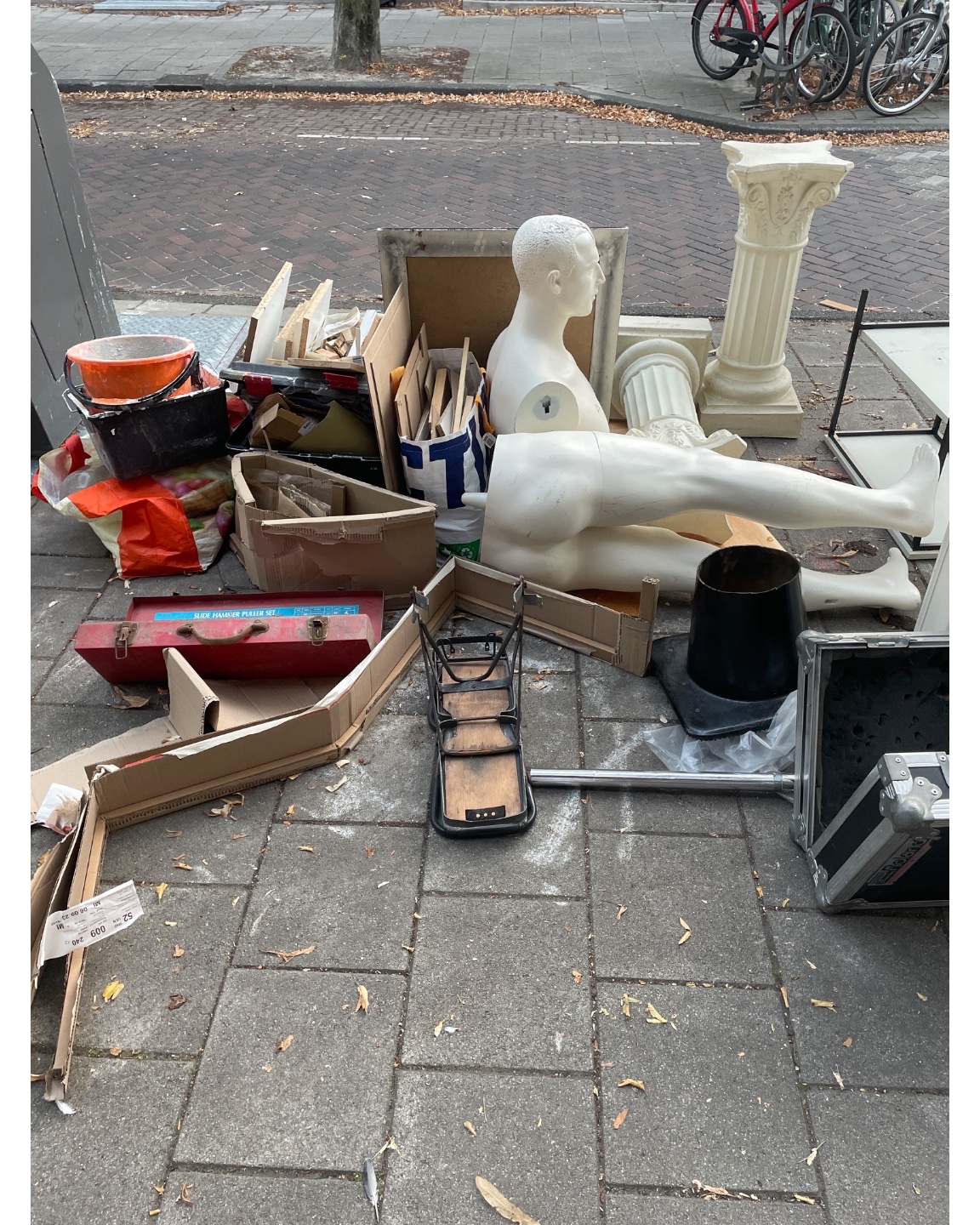 Item found on Kromme-Mijdrechtstraat 18, Amsterdam photo 3