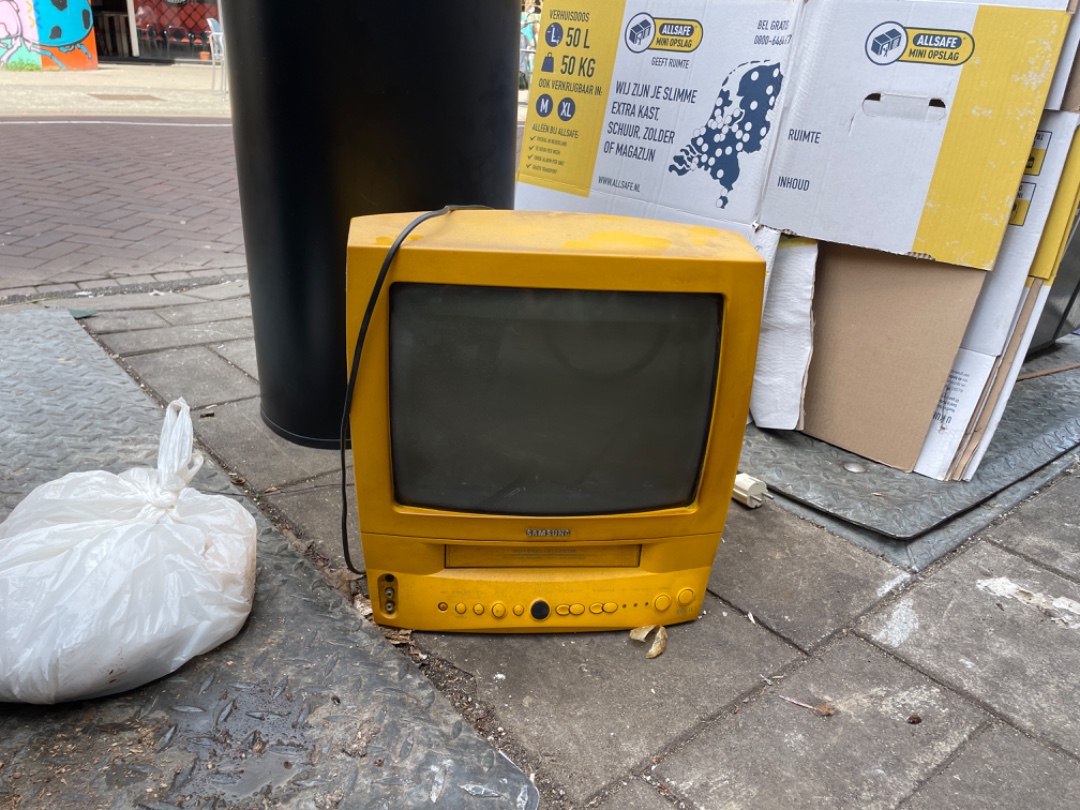Item found on Eerste Oosterparkstraat 68, Amsterdam photo 2