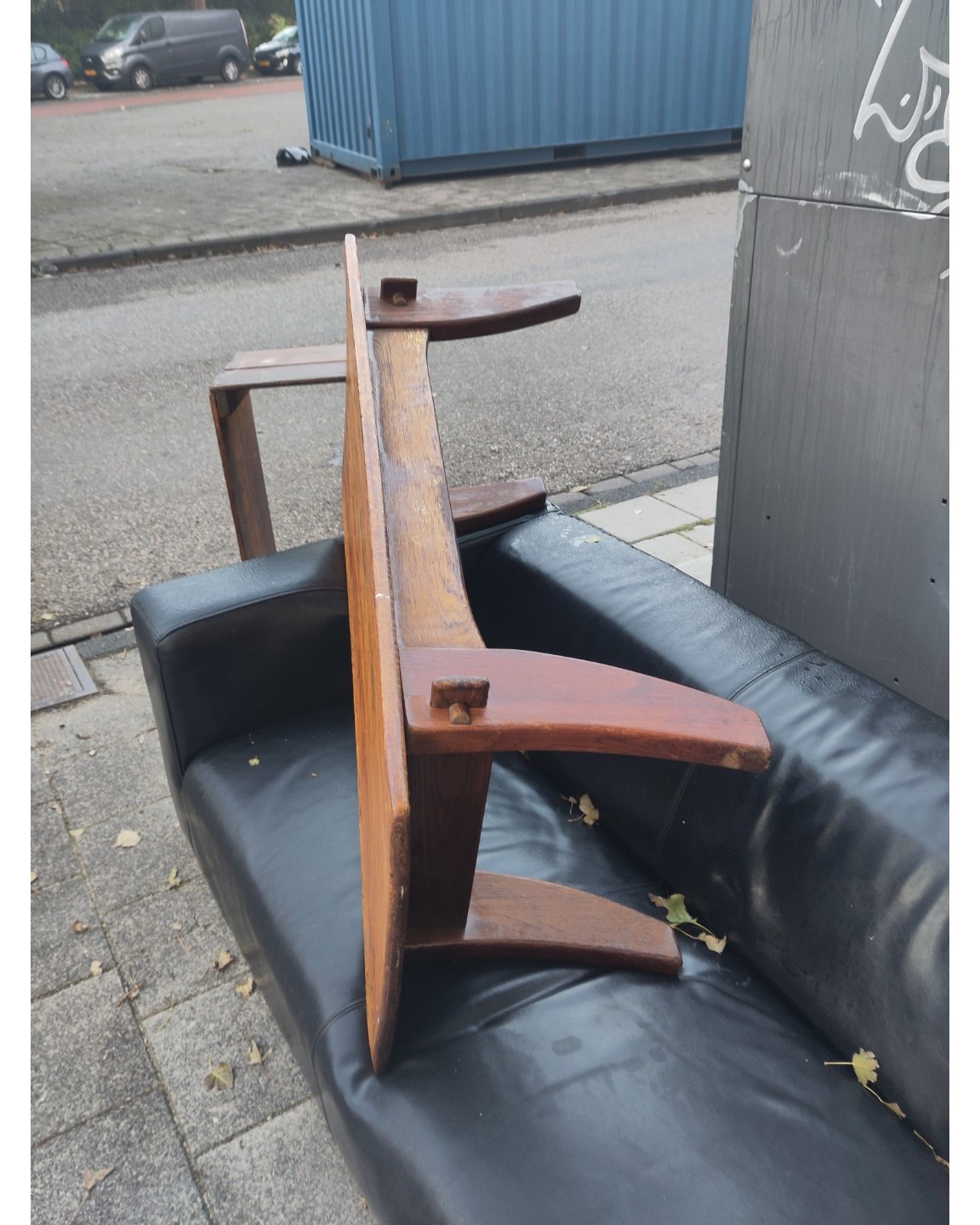 Item found on Spaarndammerplantsoen 138, Amsterdam photo 2