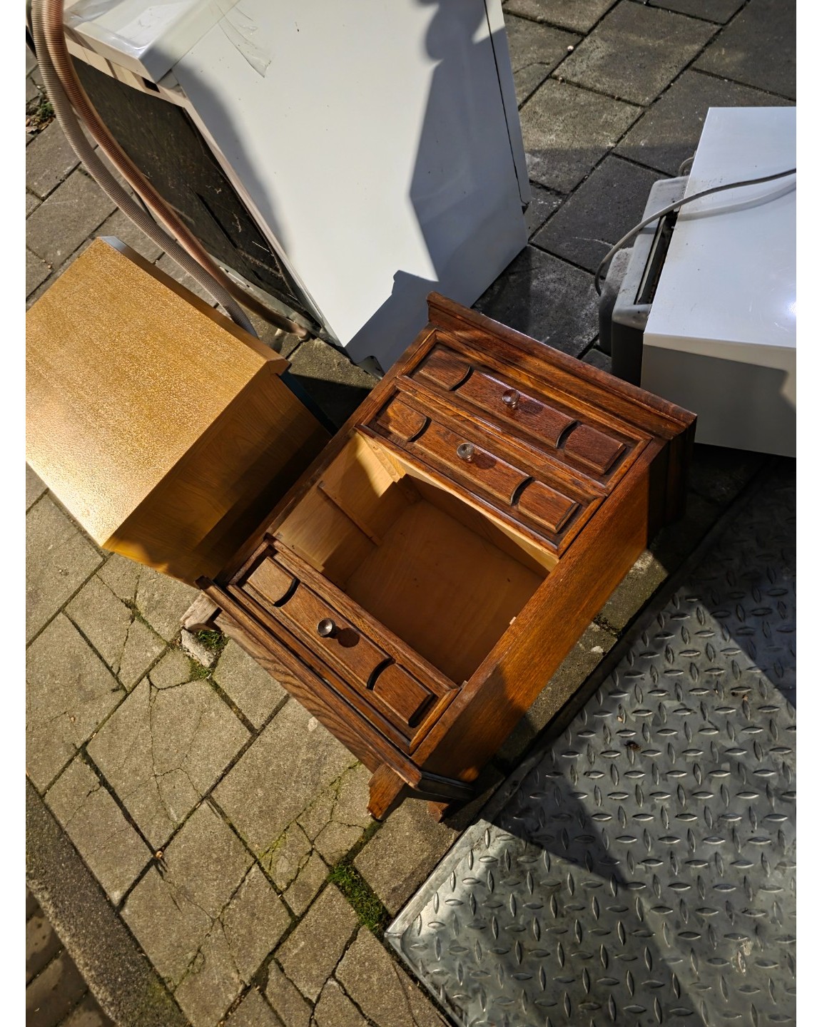 Houten kastje