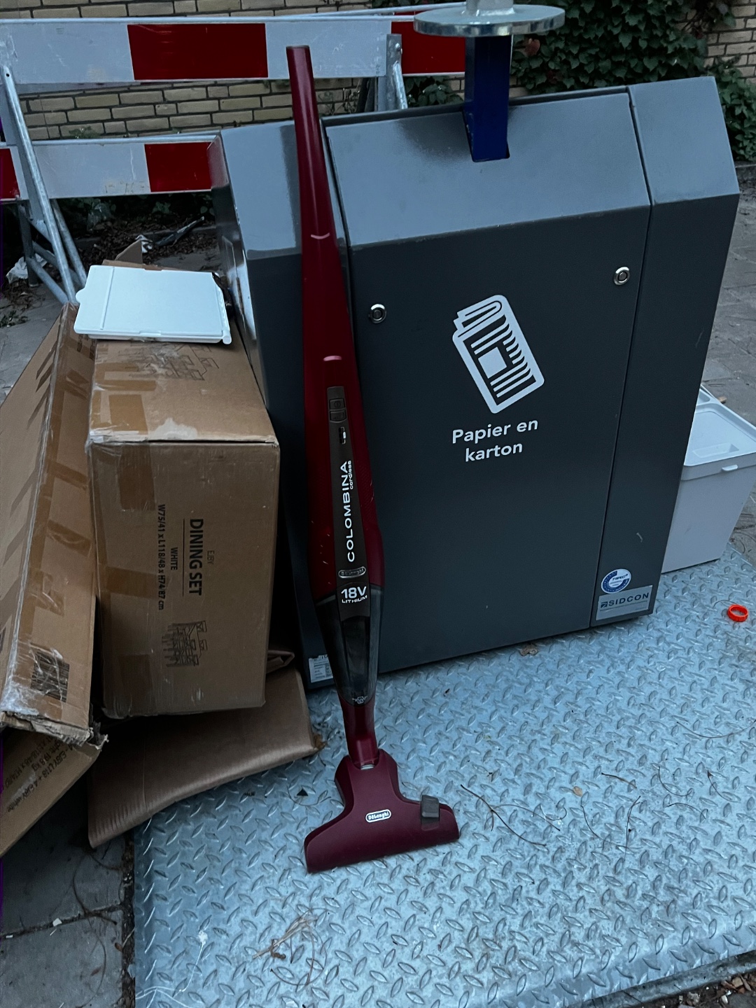 Vaccuum