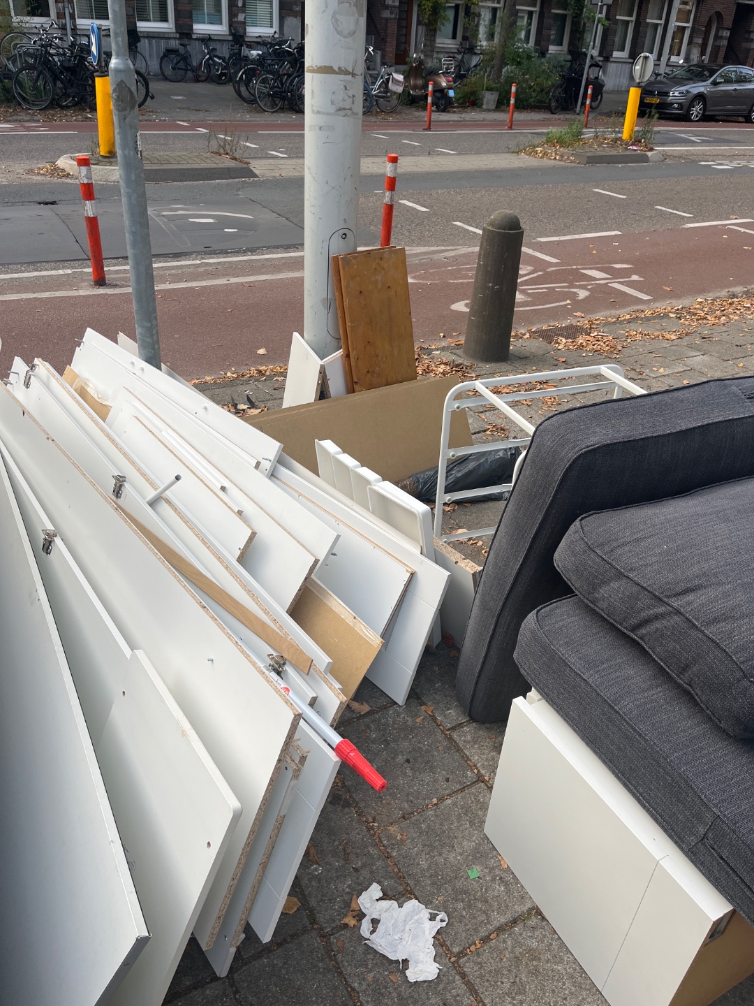 Item found on Haarlemmermeerstraat 63, Amsterdam photo 2