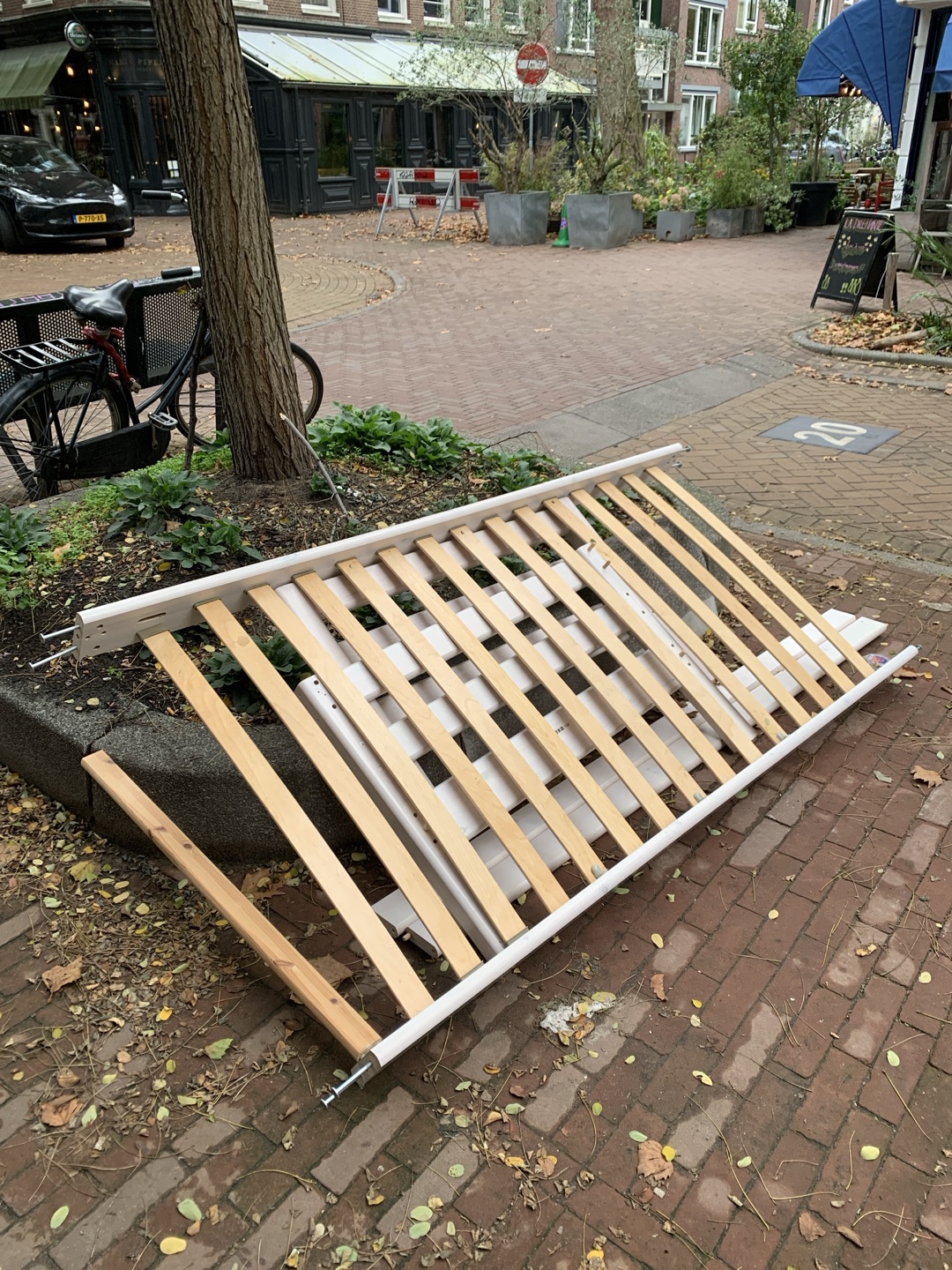 Bed frame