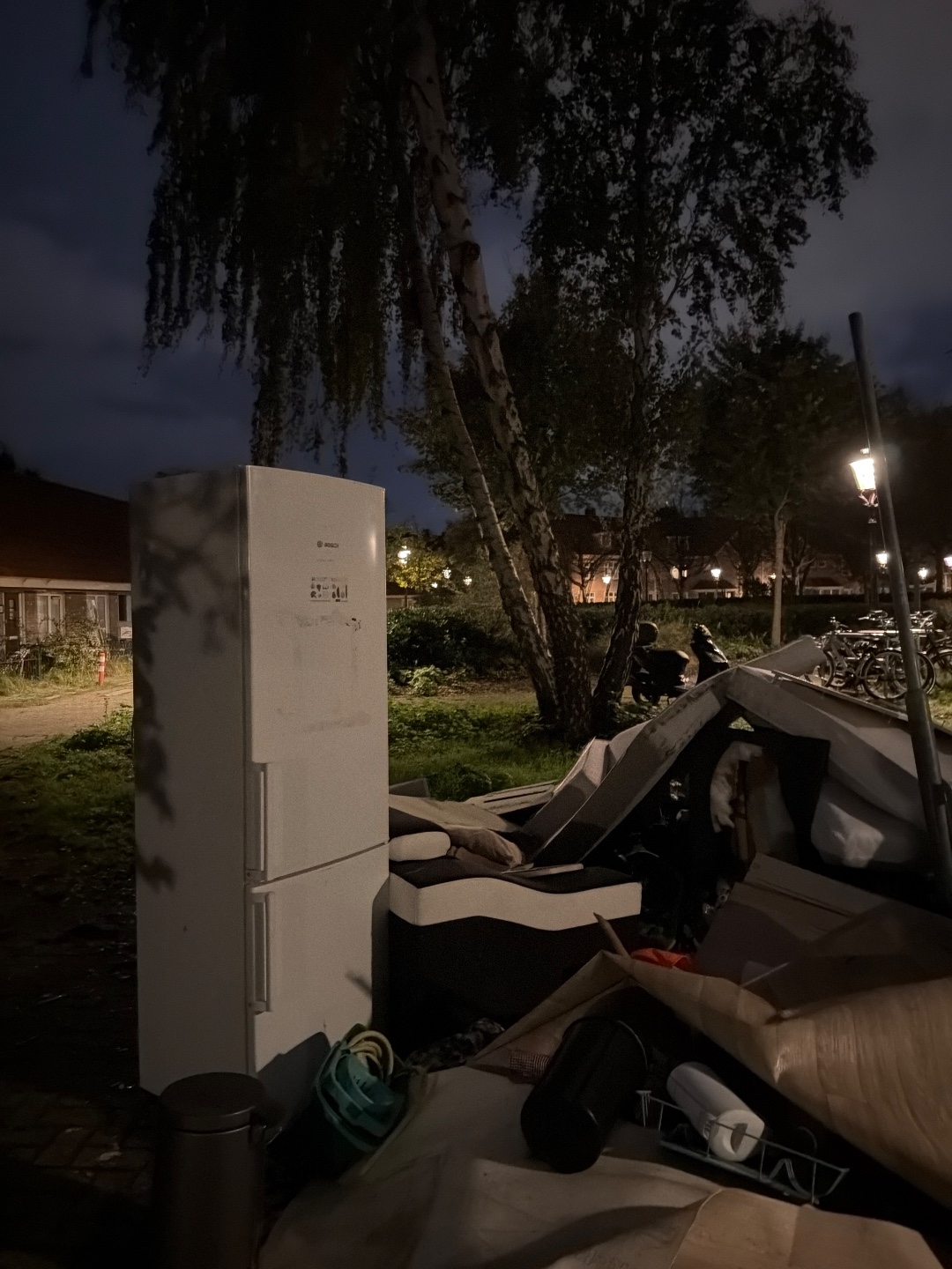 Functional bosch fridge