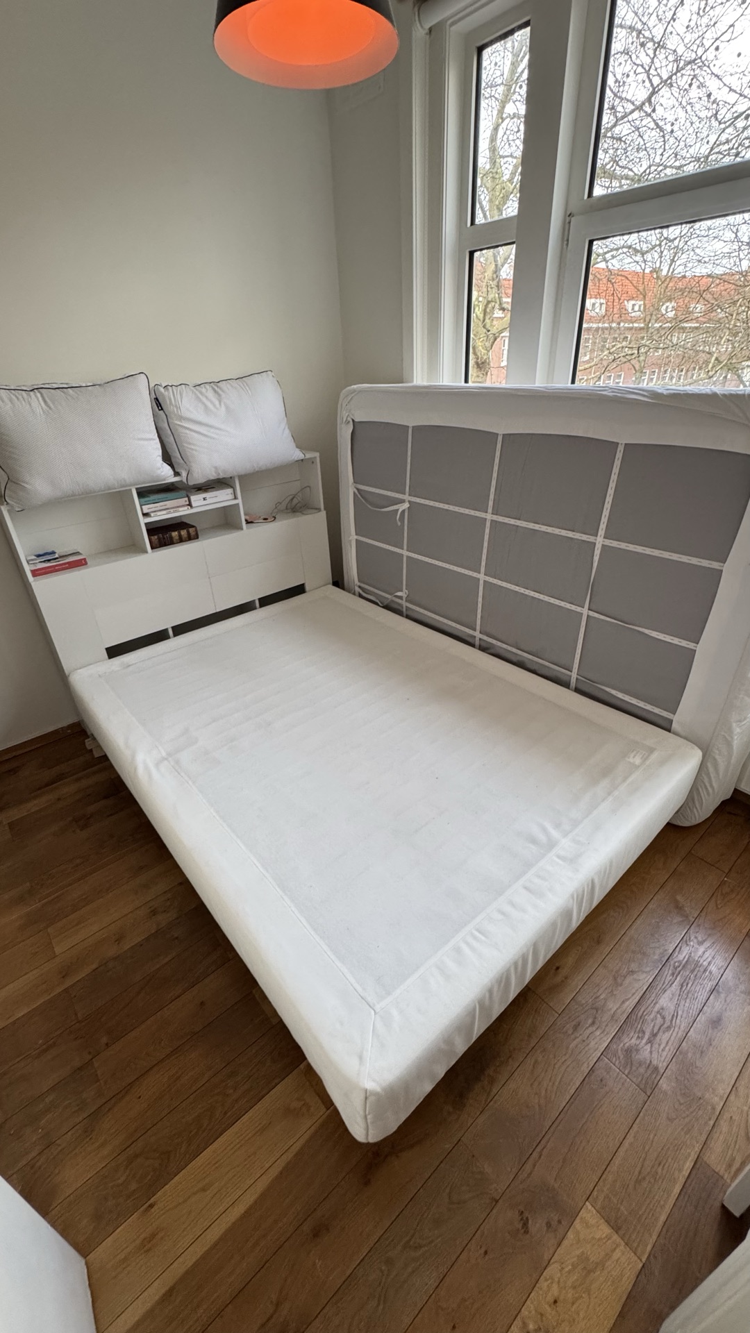 Ikea 140x200 boxspring with mattress (headboard + covers included)
Still indoor pickup from home photo 2
