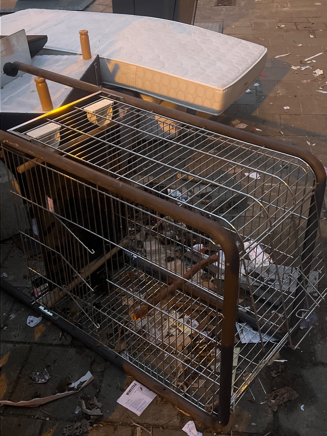 big cage for birds, solid cagefloor and on wheels