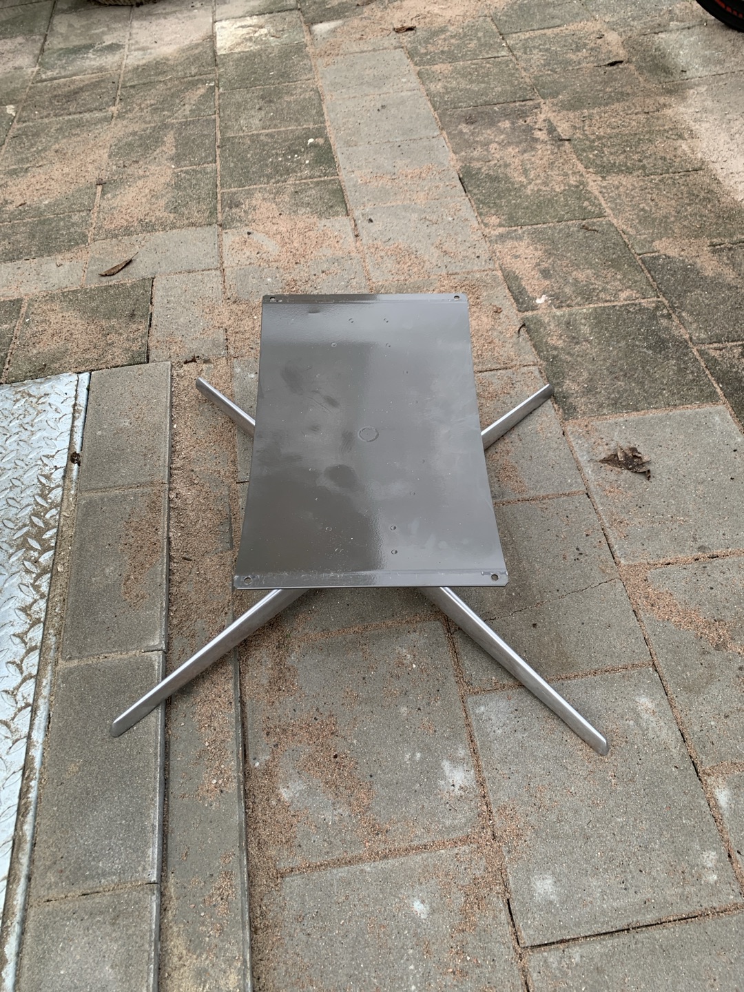 Cool looking rotating chair base? I have no idea what to do with it but maybe someone does photo 2