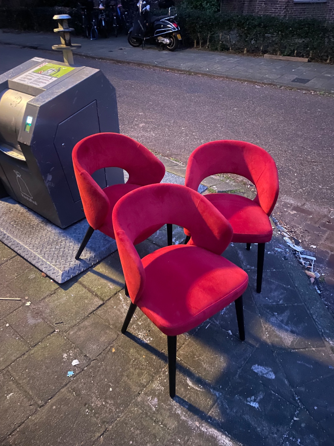 Item found on Amsterdam, Stadionbuurt, Bertelmanstraat 2 photo 1