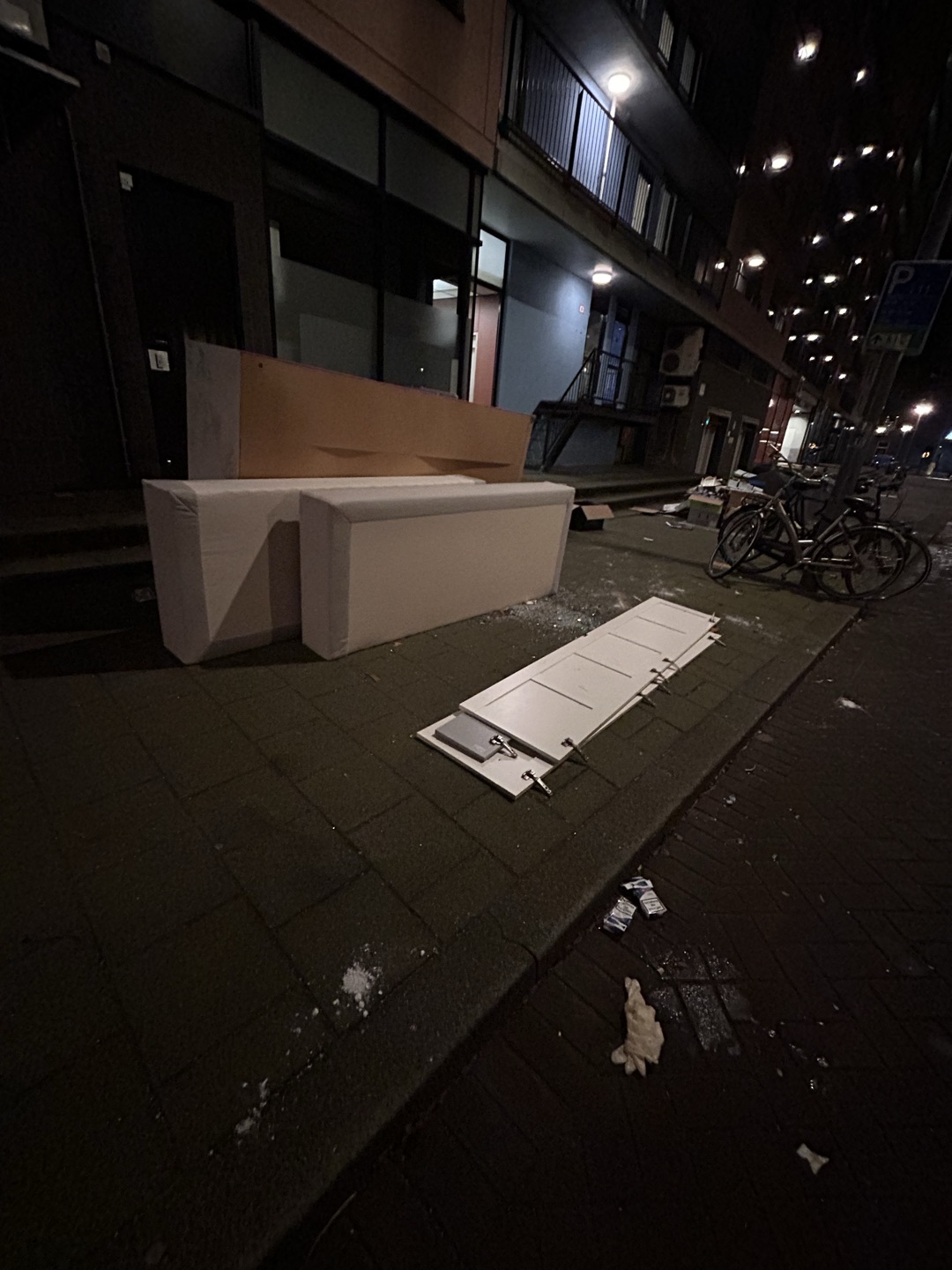 Pax kastdeuren en zitmeubels photo 3