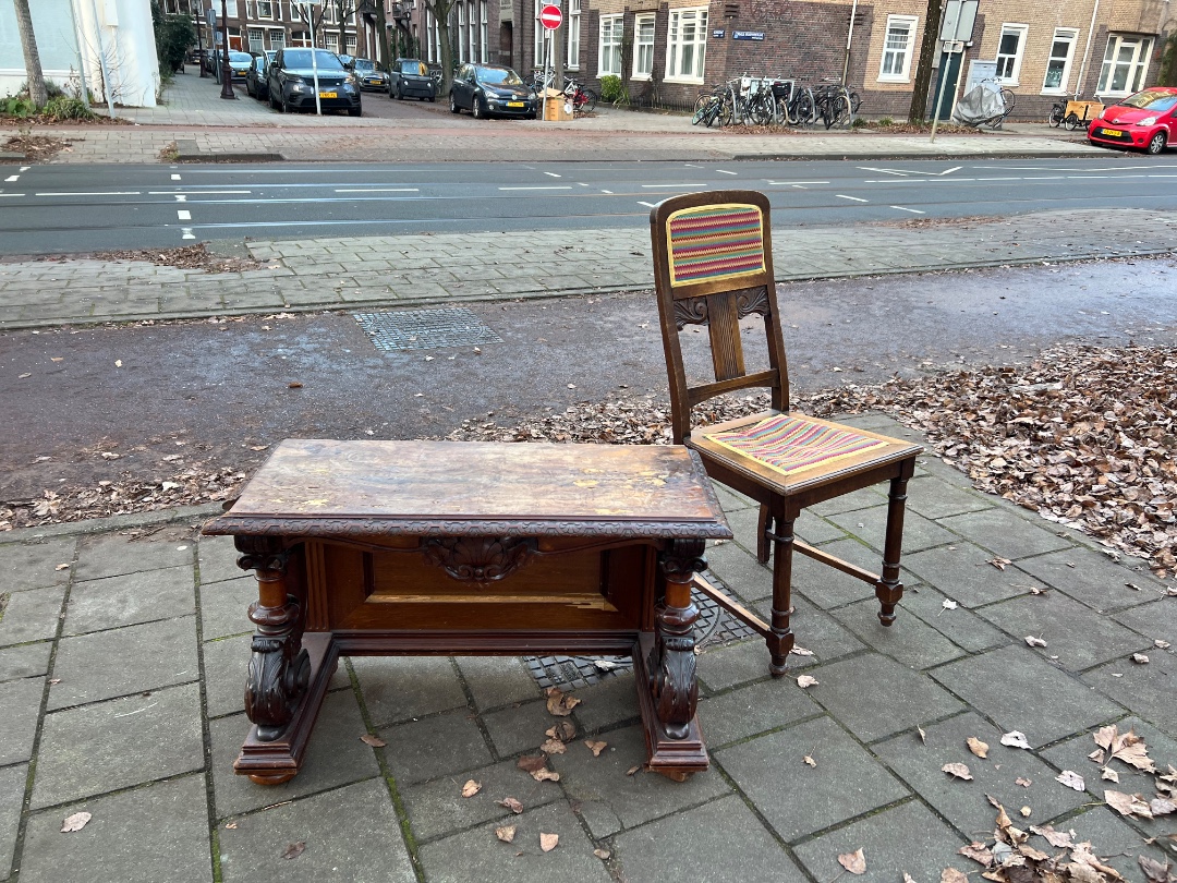 Damaged, also signs of bugs, but could be restored photo 1