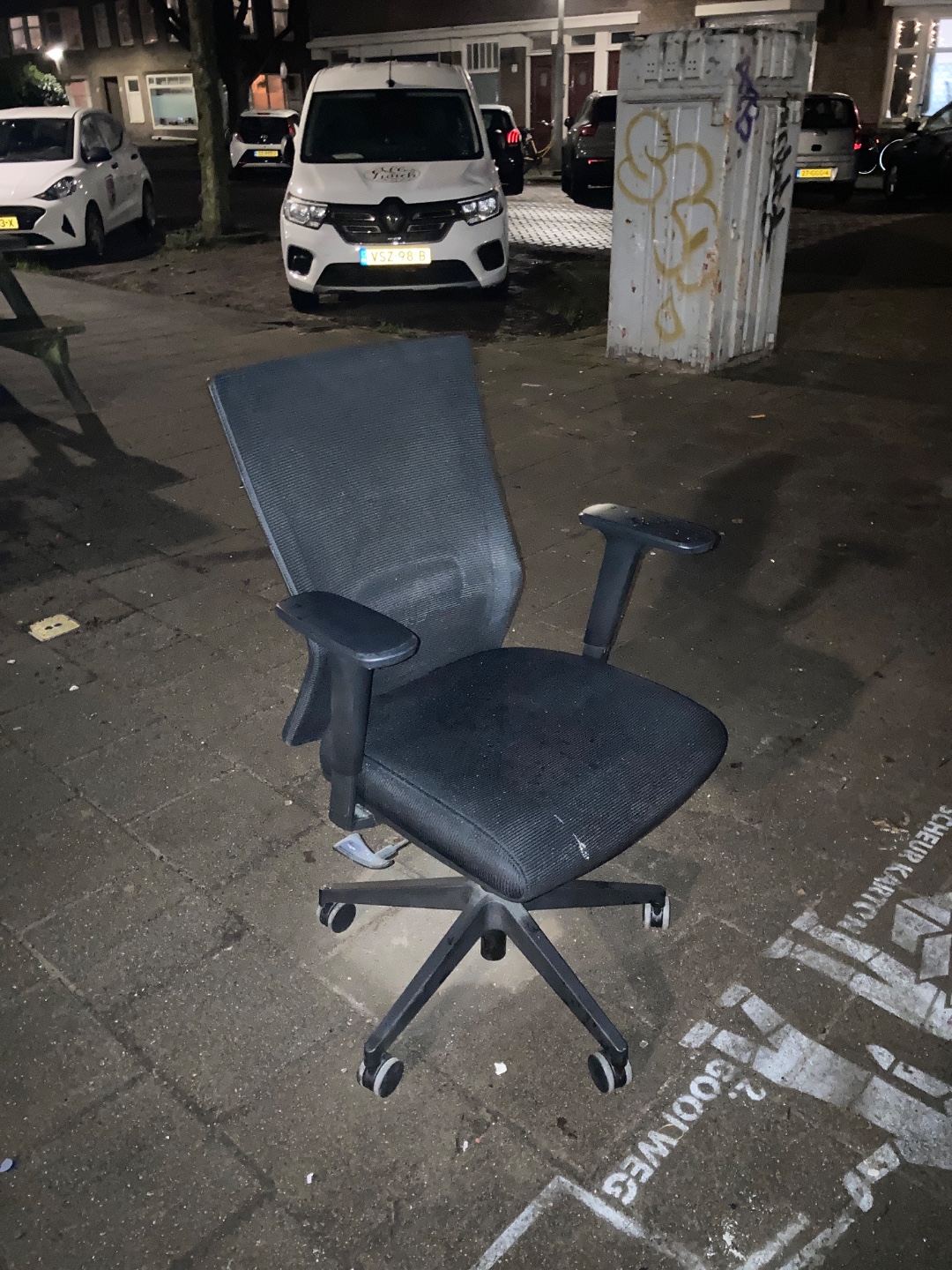 Item found on Amsterdam, Rijnbuurt, Uiterwaardenstraat 90 photo 1