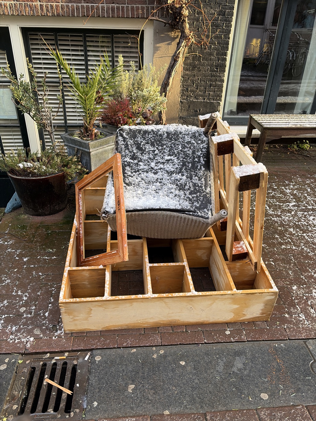 Vakkenkast massief hout photo 1