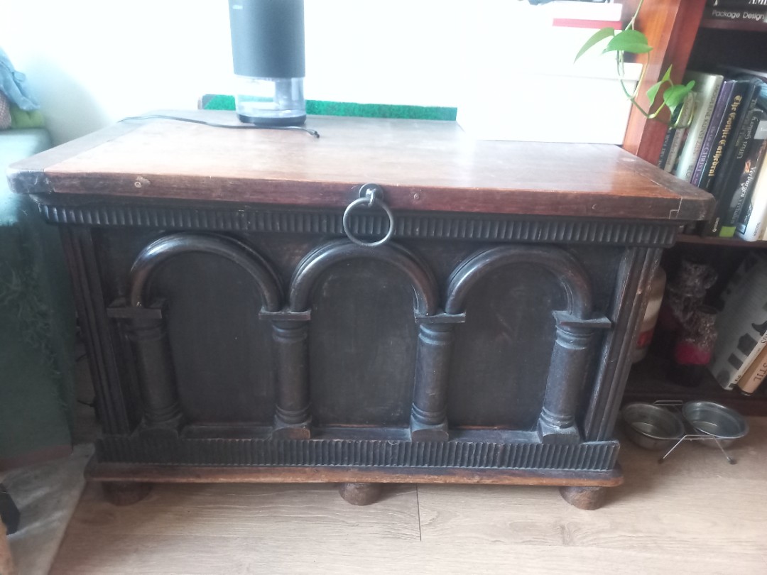 105x64x64 wooden chest photo 1