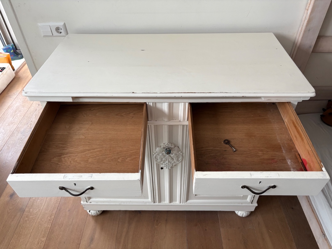 Antique cabinet  (keys still there!) with beautiful ornaments photo 3