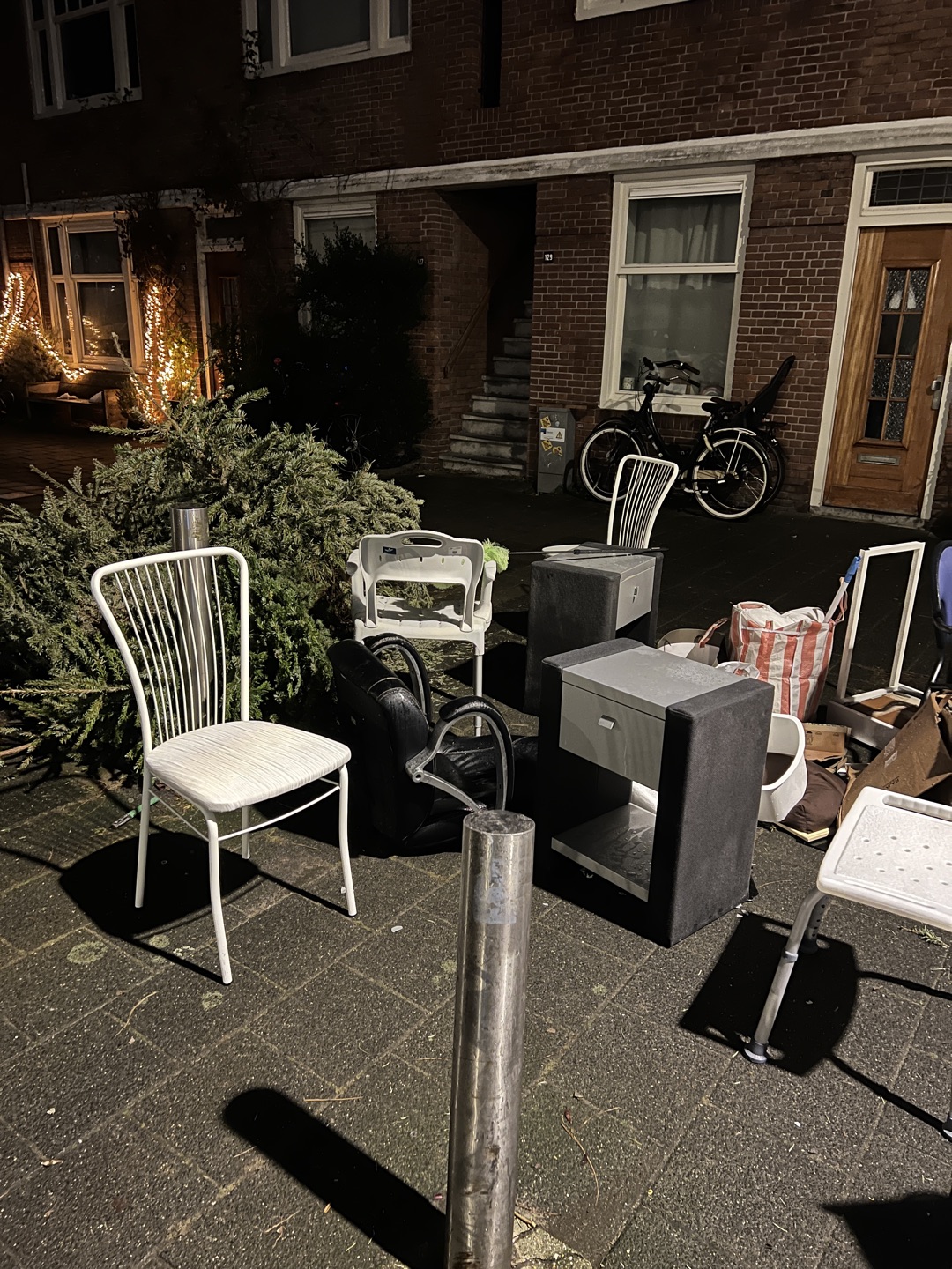 Item found on Amsterdam, Scheldebuurt, Maasstraat 85 photo 1