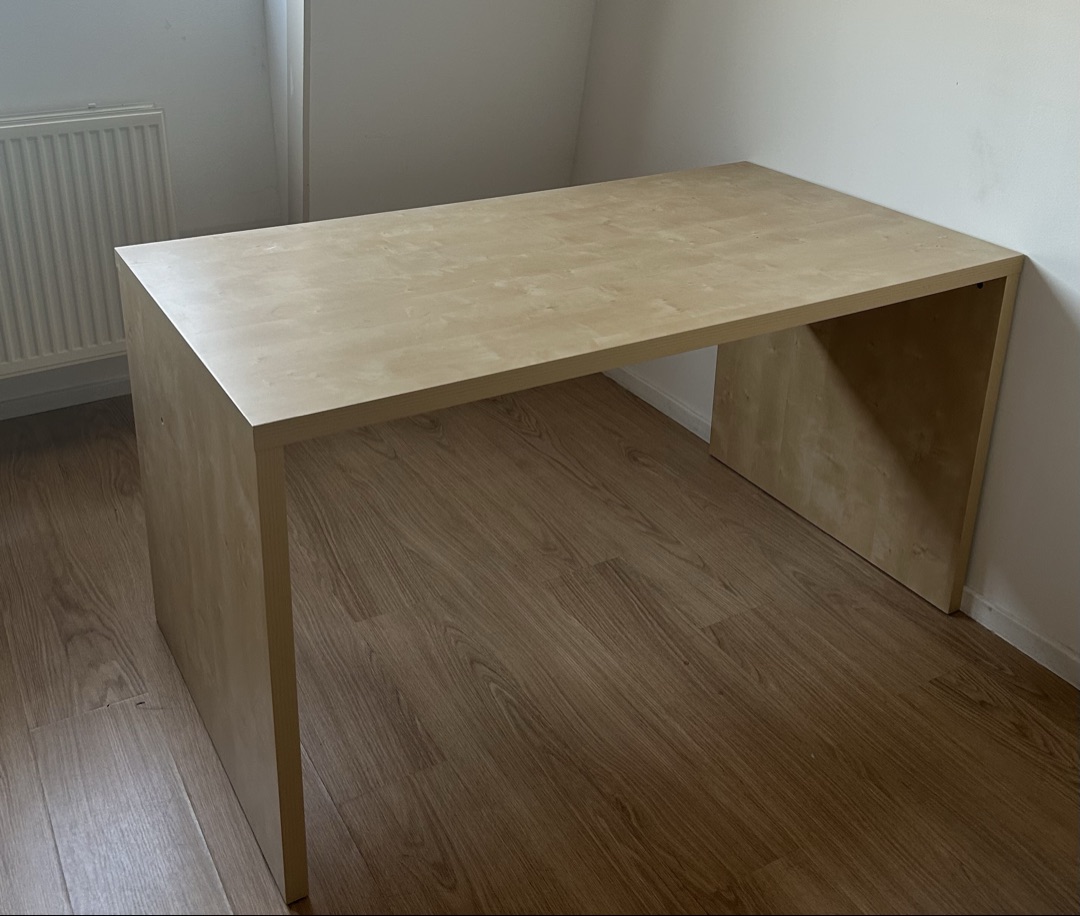 Tafel/bureau photo 2