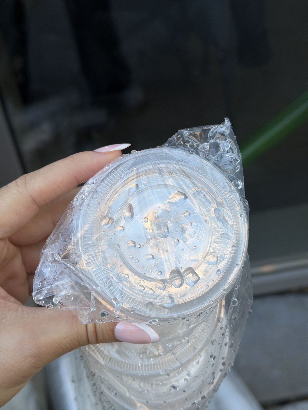 Nieuw in verpakking ! To go plastic cup’s with matching lids photo 2