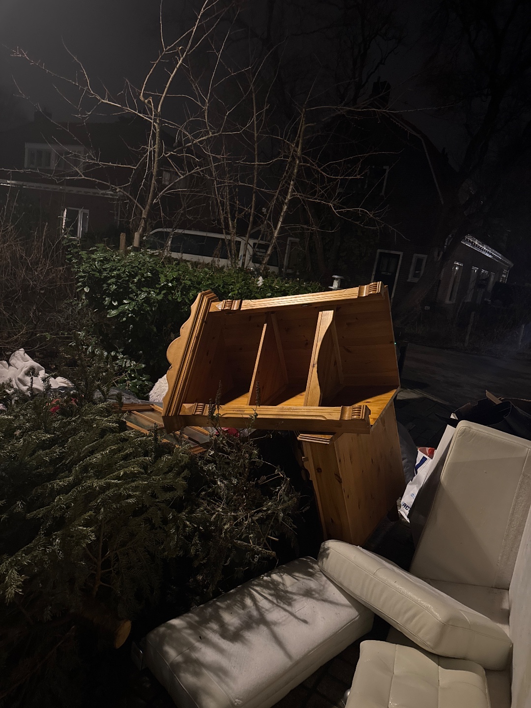 Rocking chair and wooden cabinet (and many more) photo 2