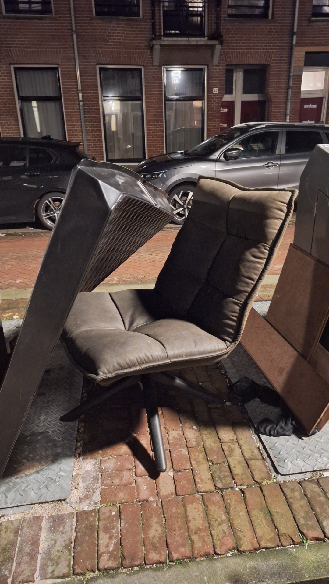 Item found on Amsterdam, Indische Buurt West, Madurastraat 34 photo 1