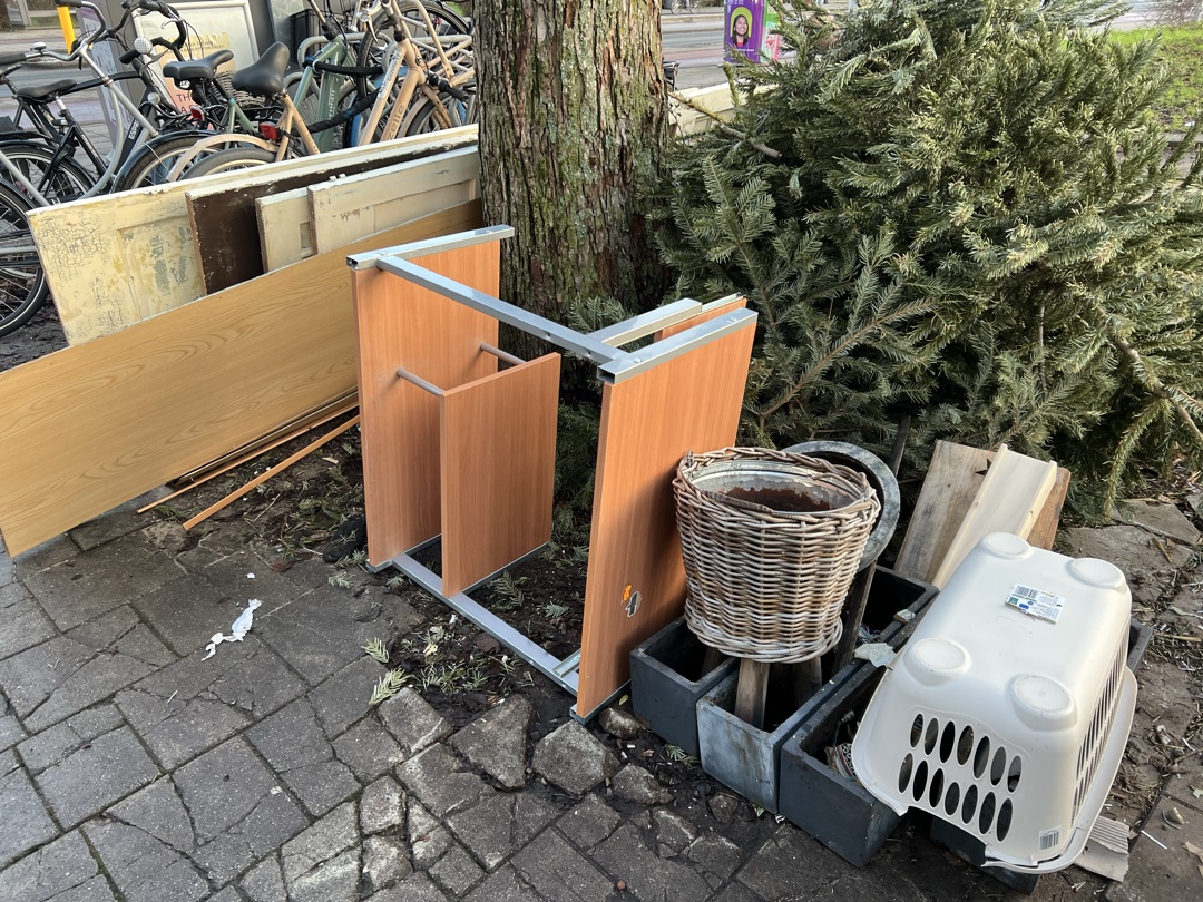 Tafeltje en andere dingen photo 1