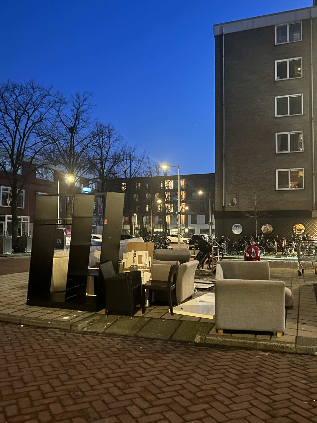 Item found on Amsterdam, Overtoomse Veld, Marius Bauerstraat 30 photo 1