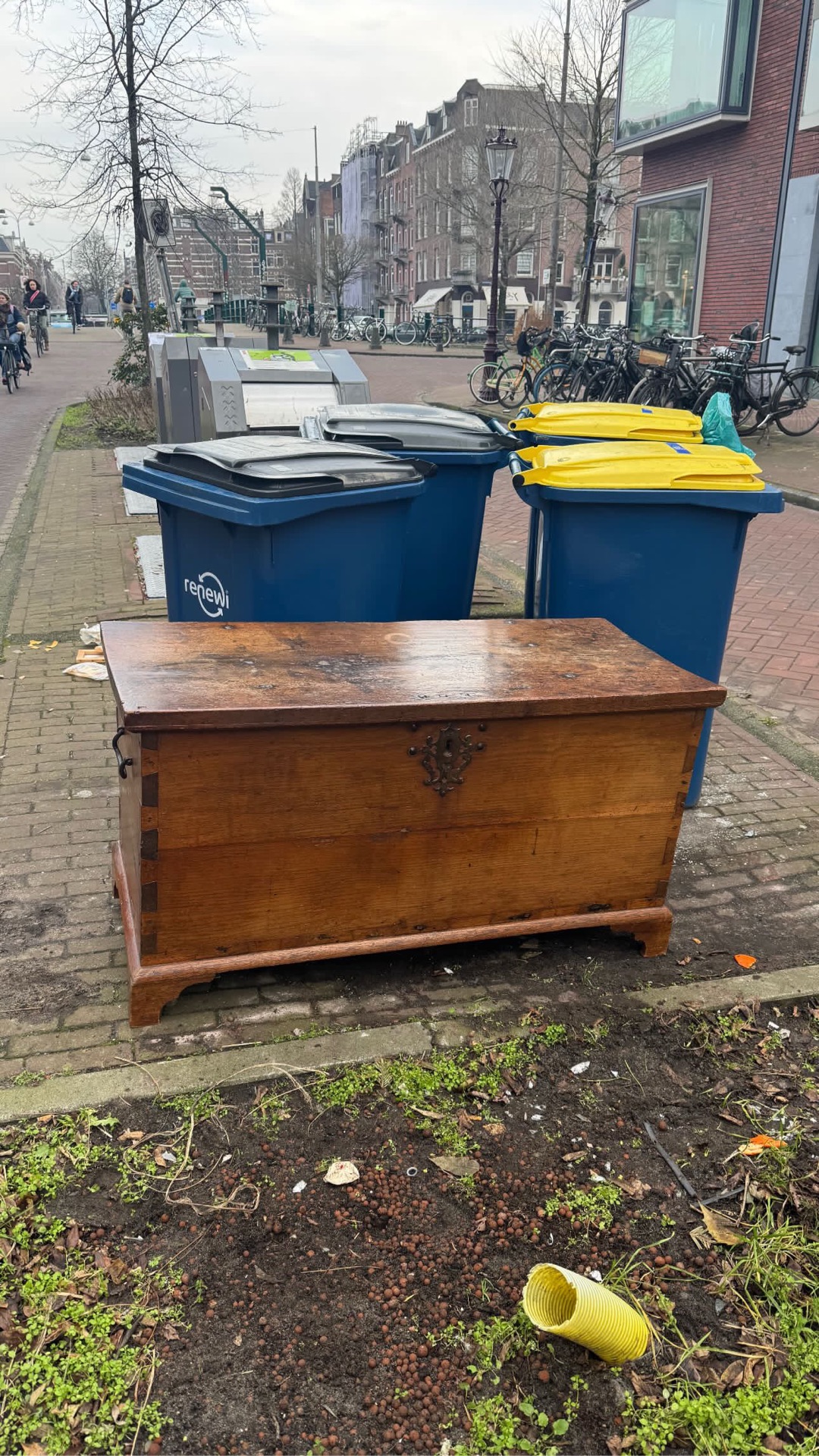 Item found on Amsterdam, West, Oud-West, Kwakersstraat 14 photo 1