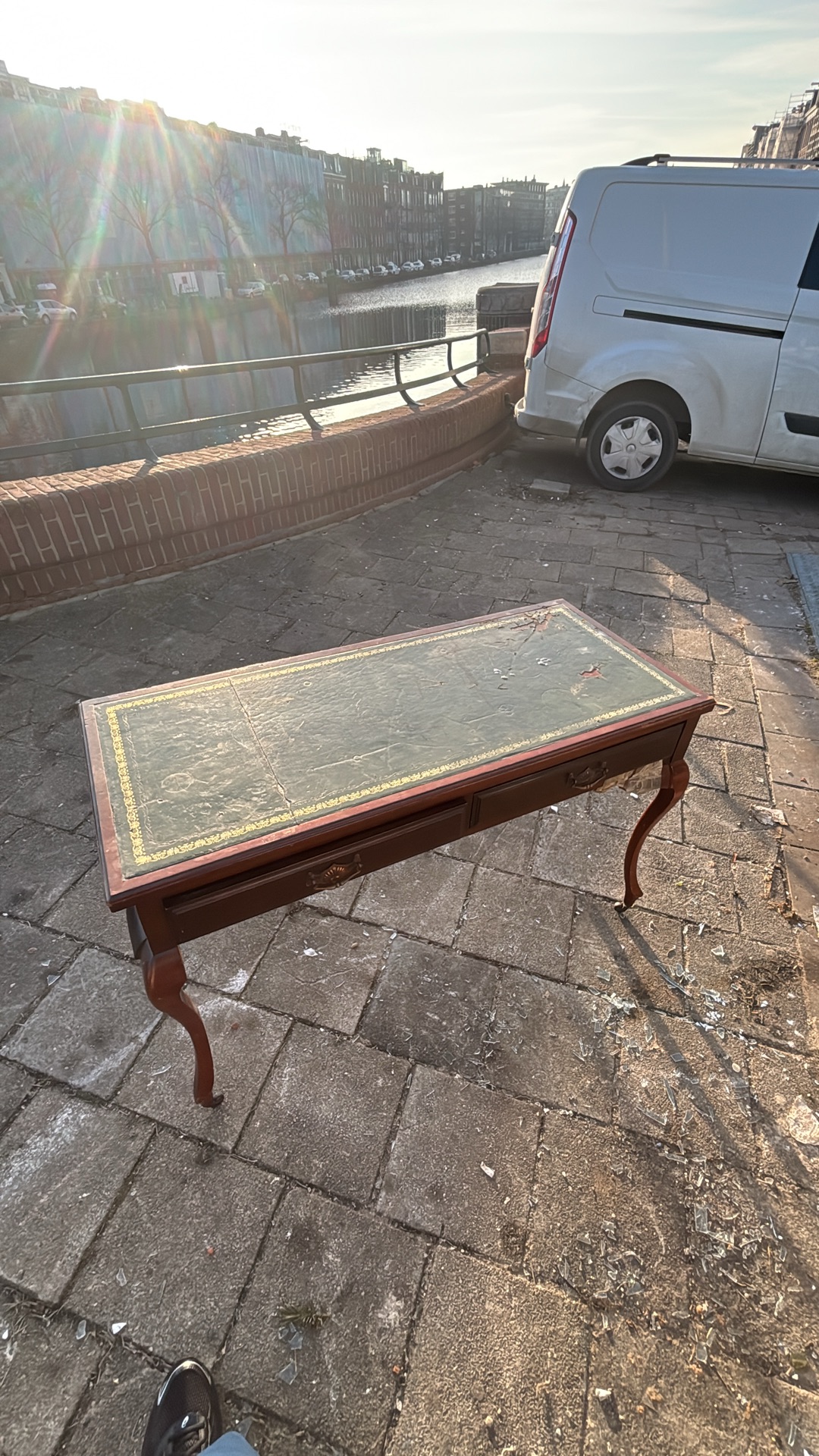Antique desk. Wood photo 1