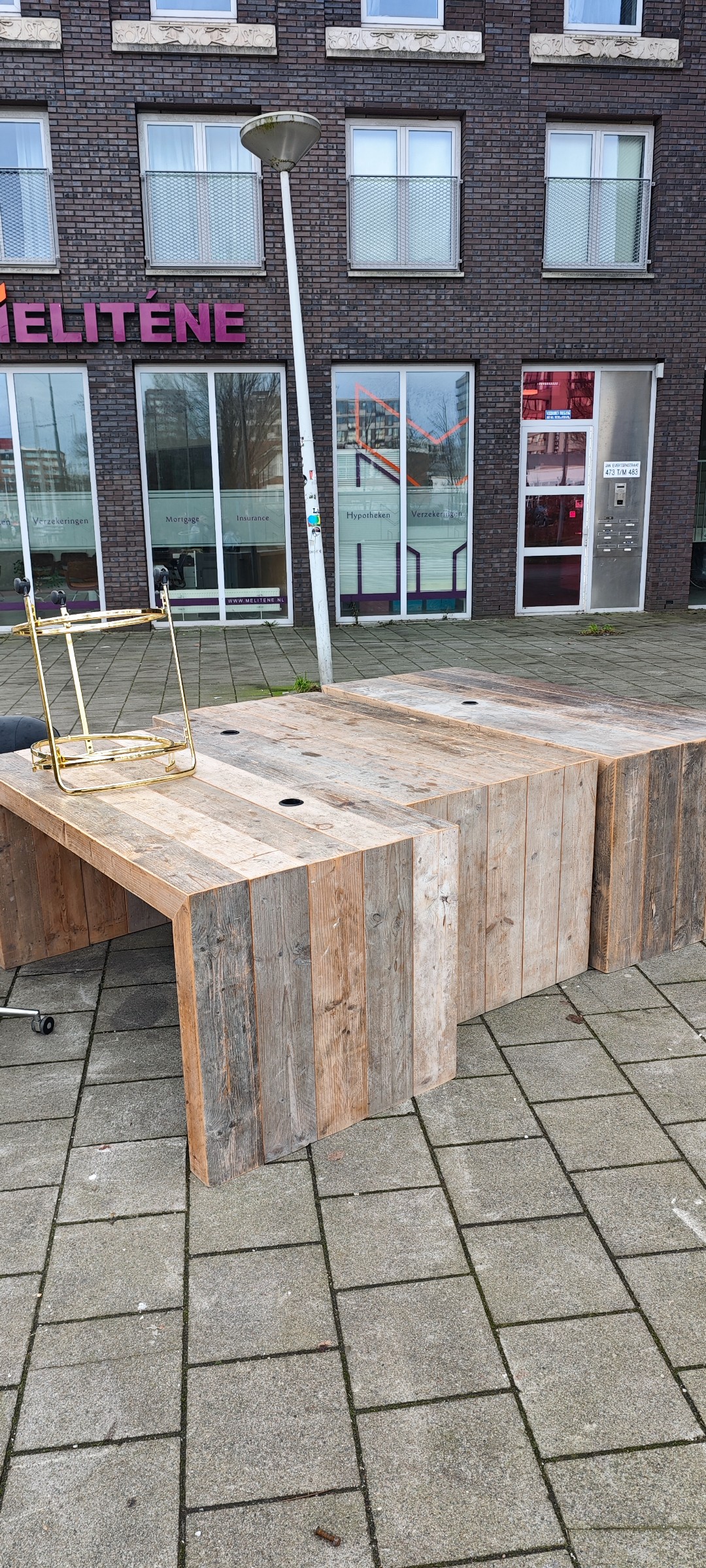 3 big office tables and some chairs photo 1