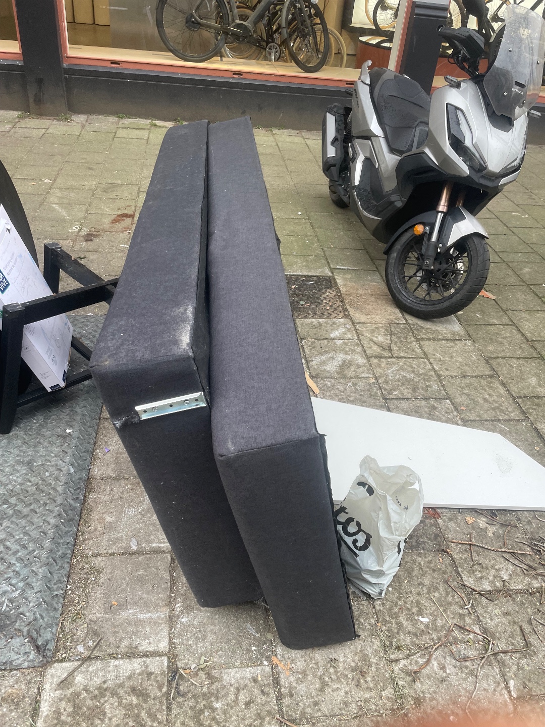 Complete boxspring photo 2