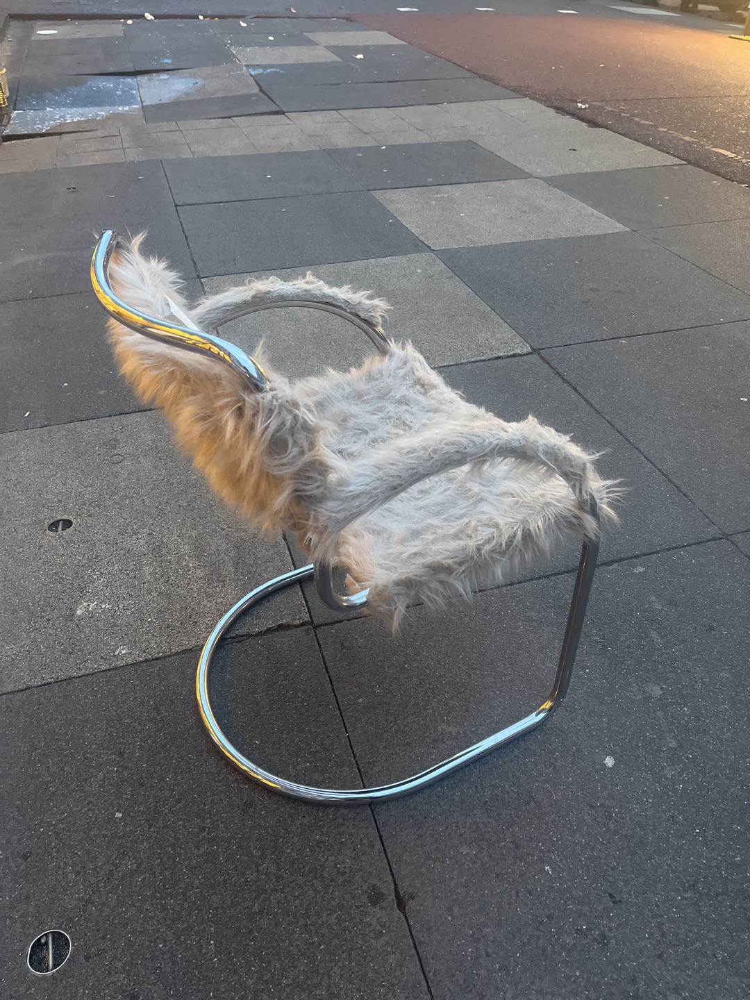 Fluffy stoel chroom photo 2