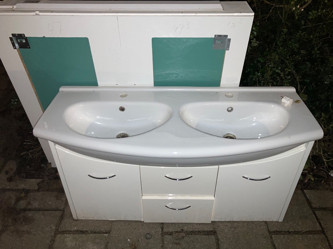 Item found on Amsterdam, Rijnbuurt, Uiterwaardenstraat 61 photo 1