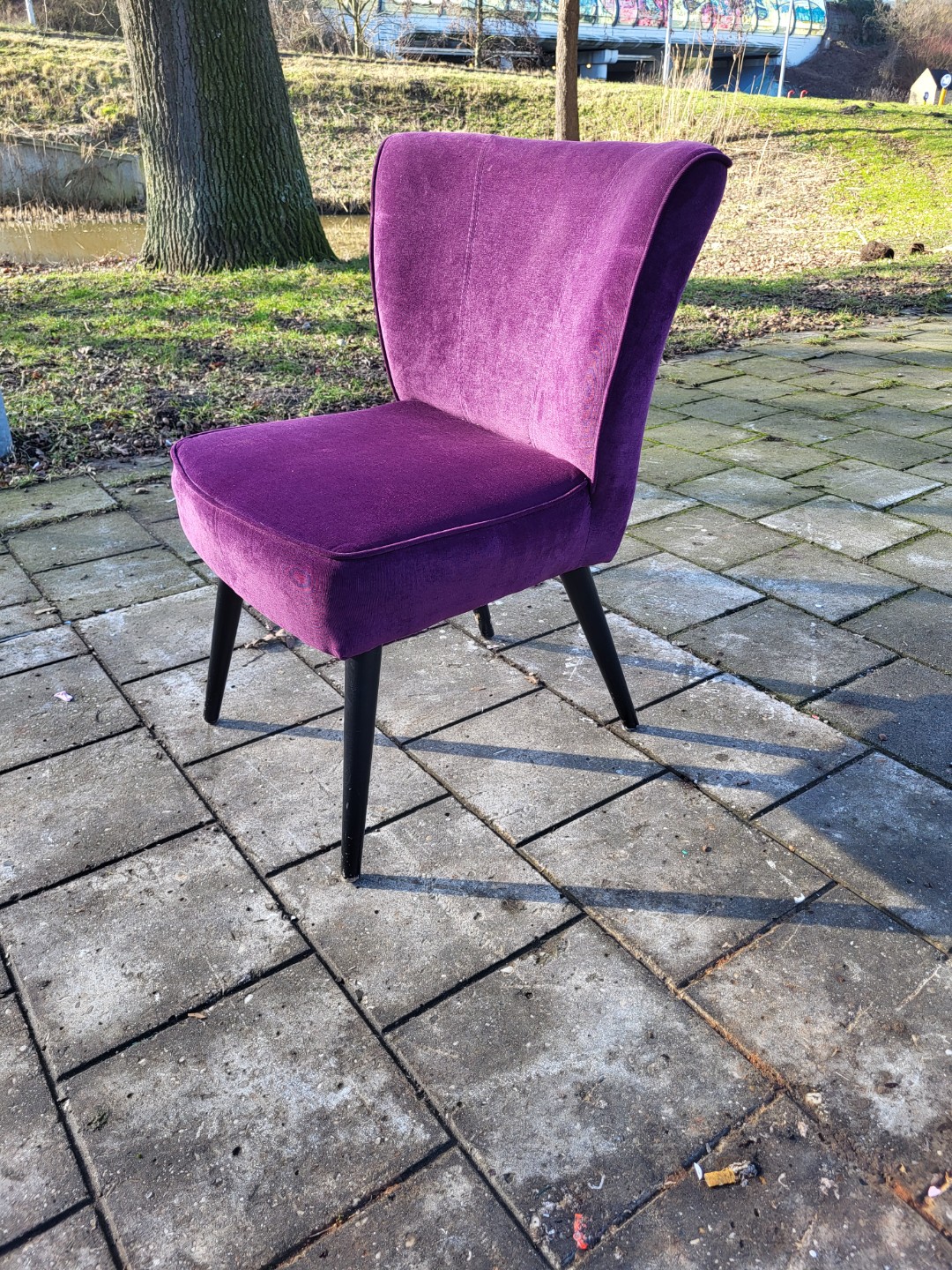 I uploaded this in the wrong location, sorry! This is the correct location for this beauty. Happy hunting!! photo 1