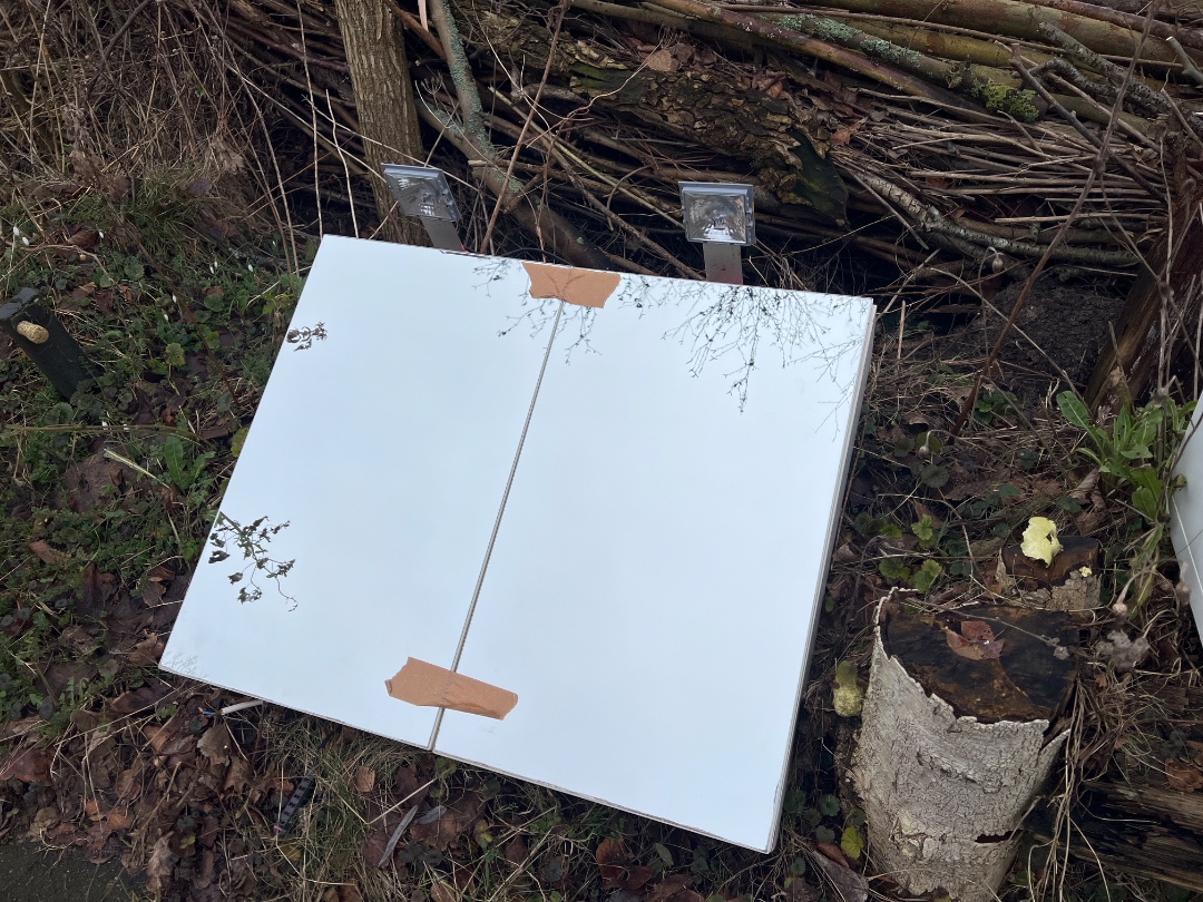 Various good quality Ikea furniture and bathroom mirror closed. photo 2