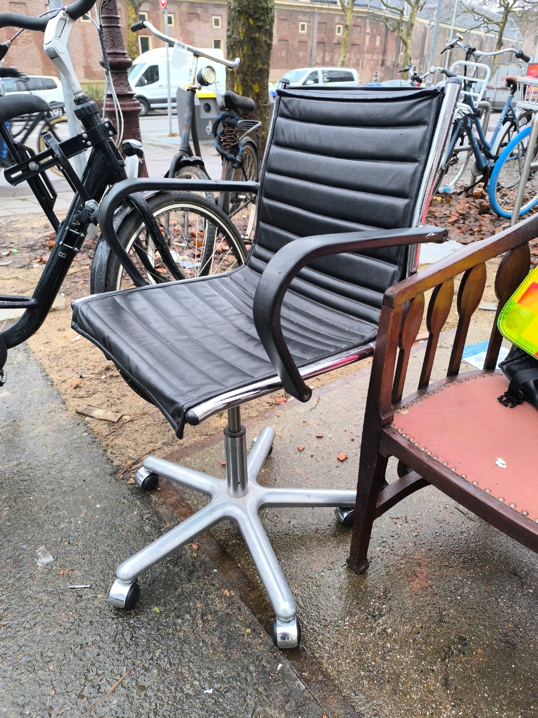 Item found on Amsterdam, Centrum, Oostelijke Eilanden, Kattenburgerstraat 16 photo 2