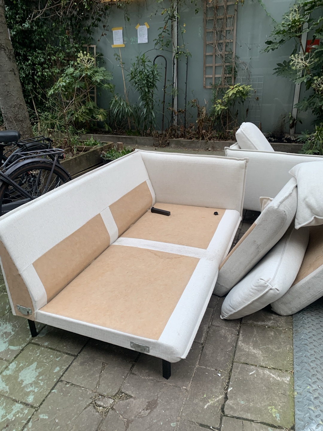 Item found on Amsterdam, De Pijp, Eerste Jan van der Heijdenstraat 119 photo 2