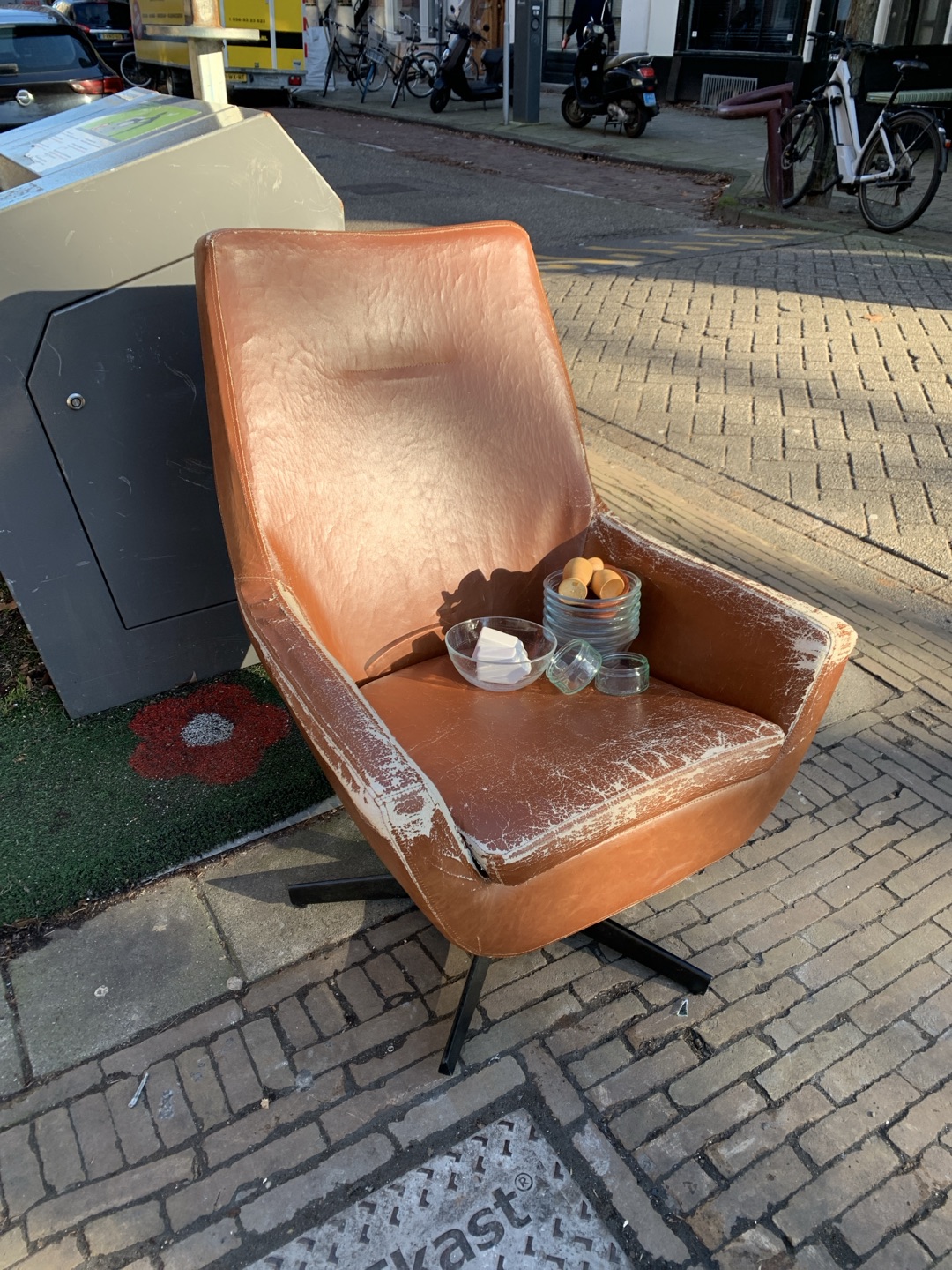 Item found on Amsterdam, De Pijp, Tweede Van Der Helststraat 32 photo 1