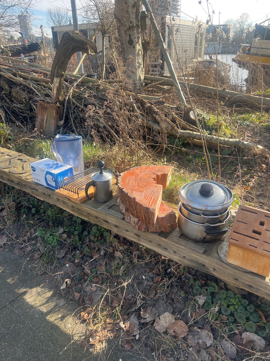 Incl 3 pans from Lagostina