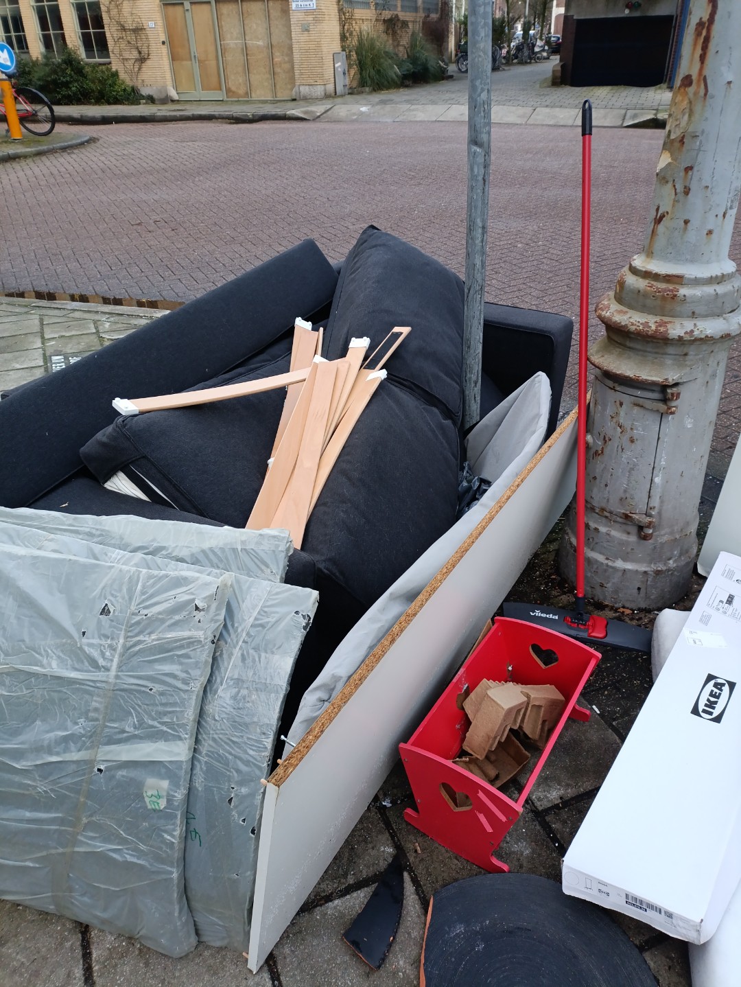 Item found on Amsterdam, Staatsliedenbuurt, Van Rappardstraat 1 photo 1