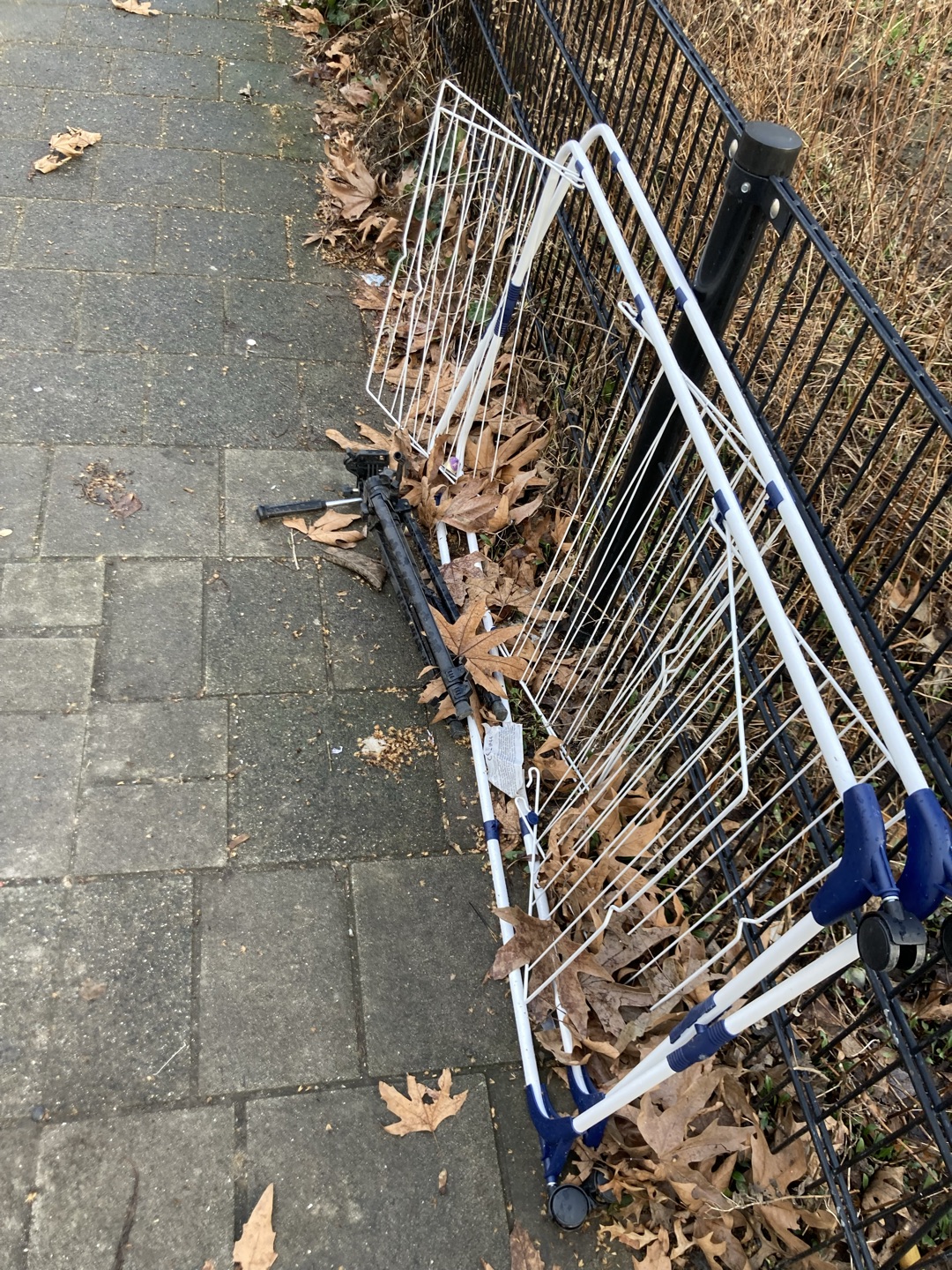 Mirror, clothes drying rack, tripod photo 1